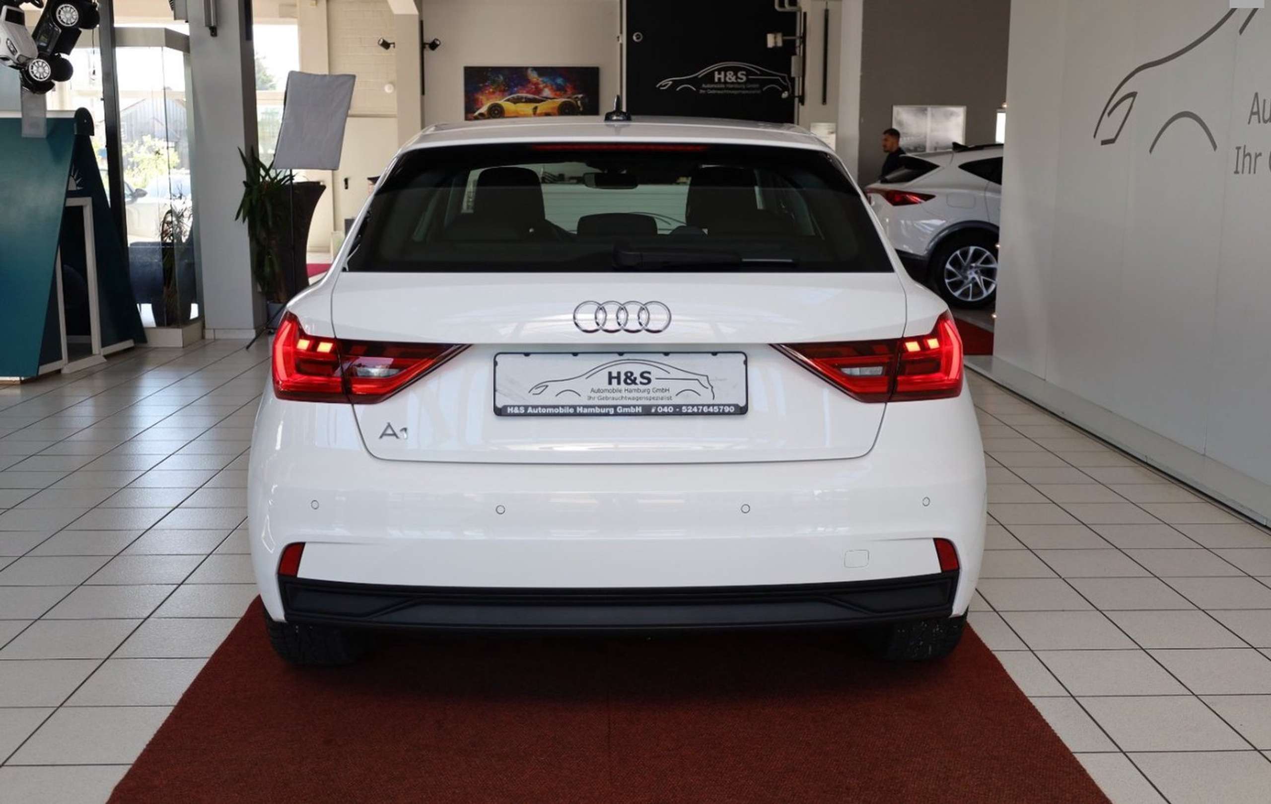 Audi - A1