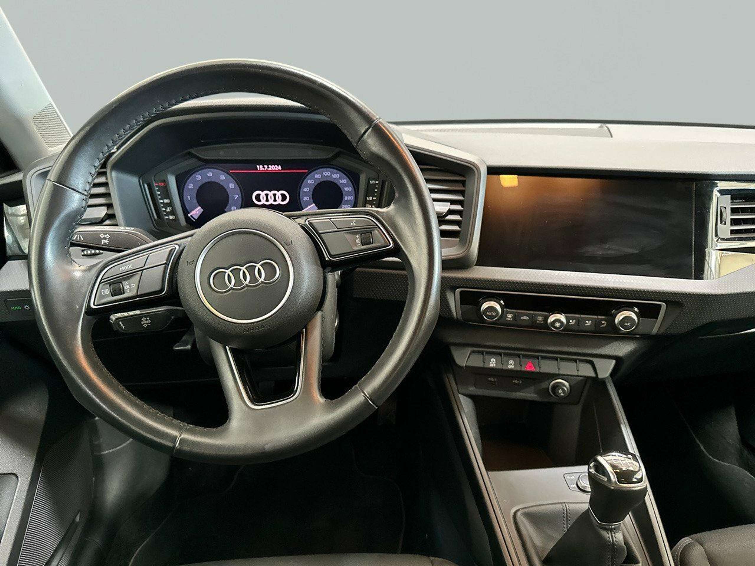 Audi - A1