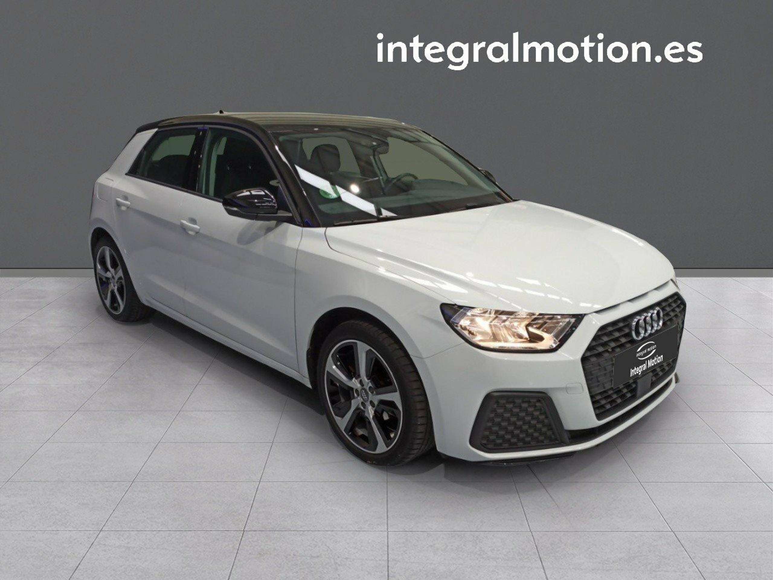 Audi - A1