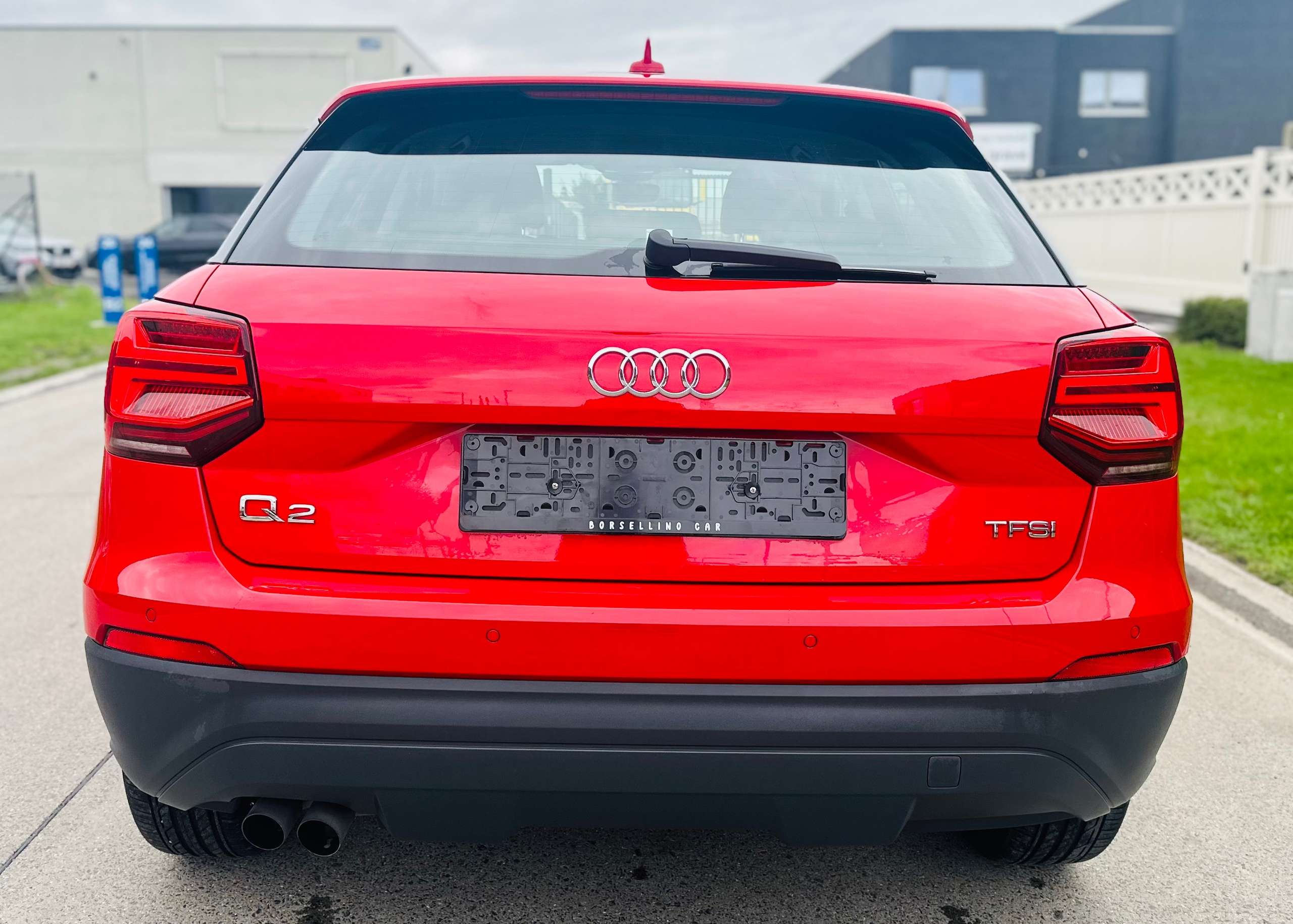 Audi - Q2