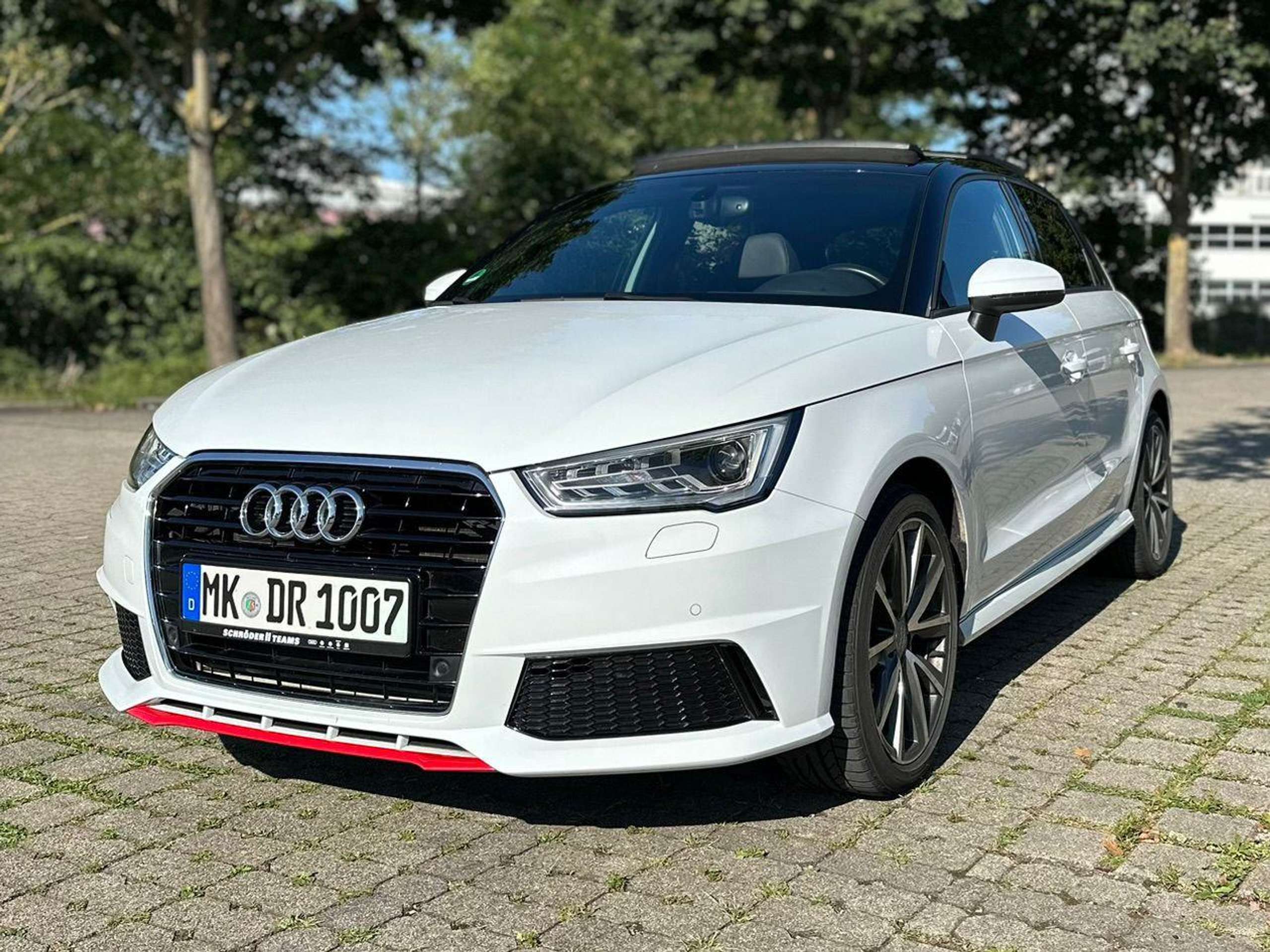 Audi - A1