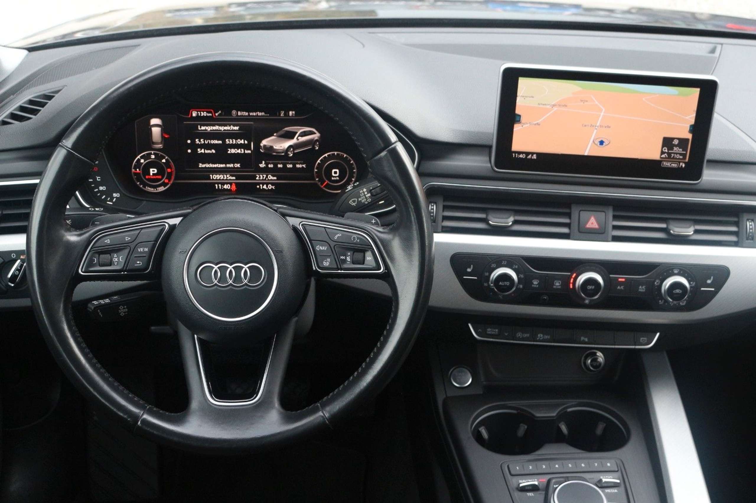 Audi - A4