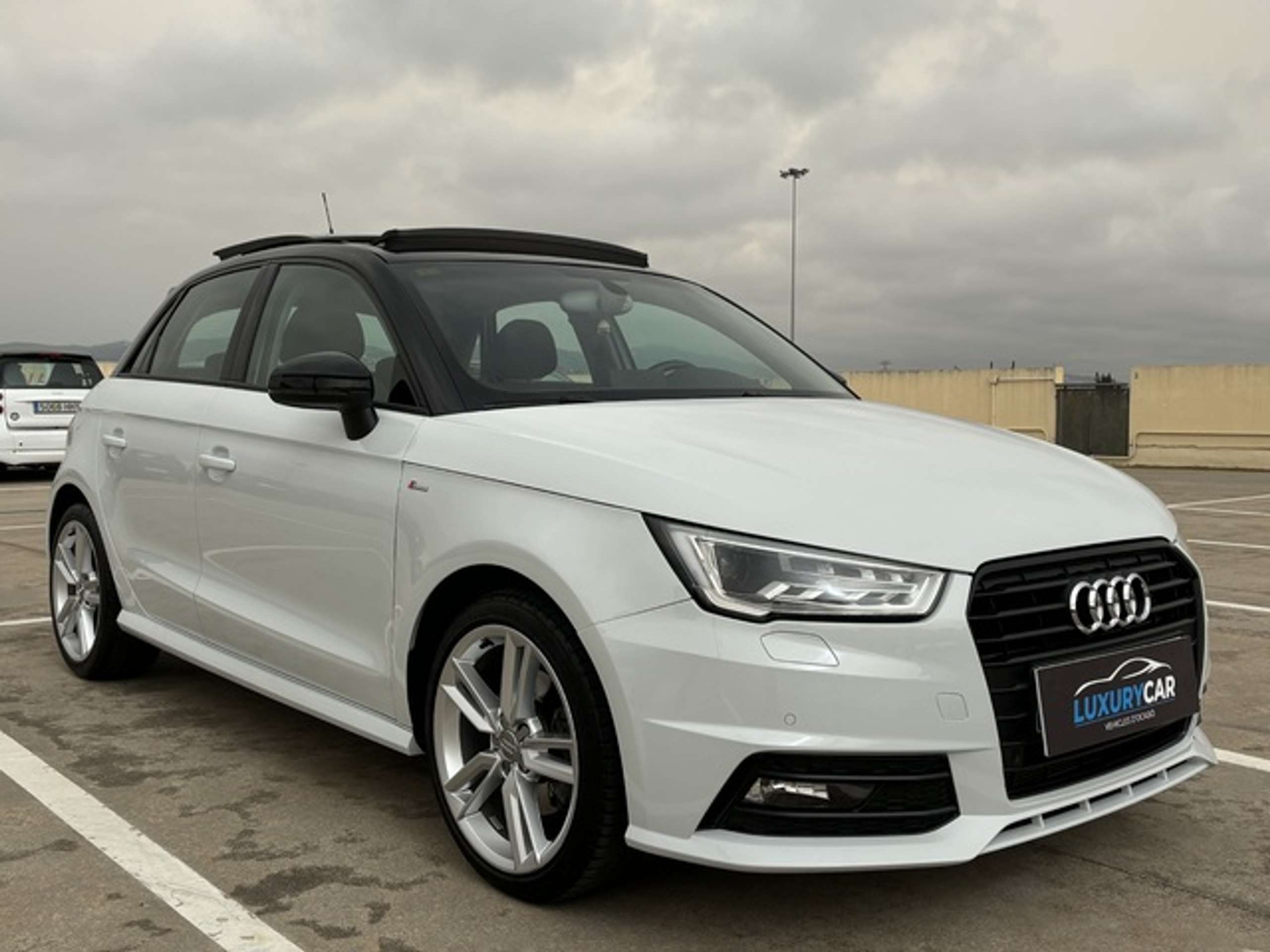 Audi - A1