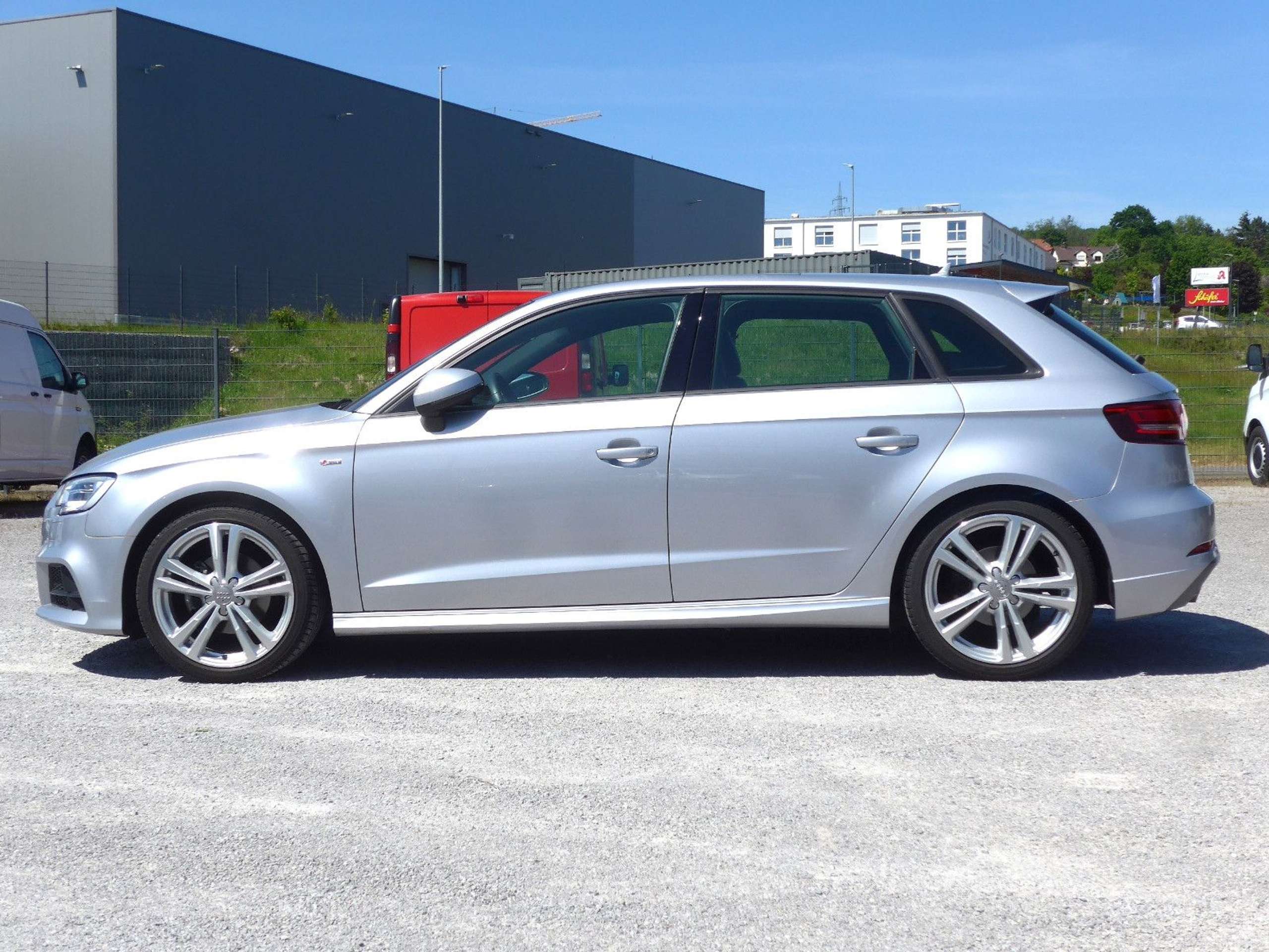 Audi - A3