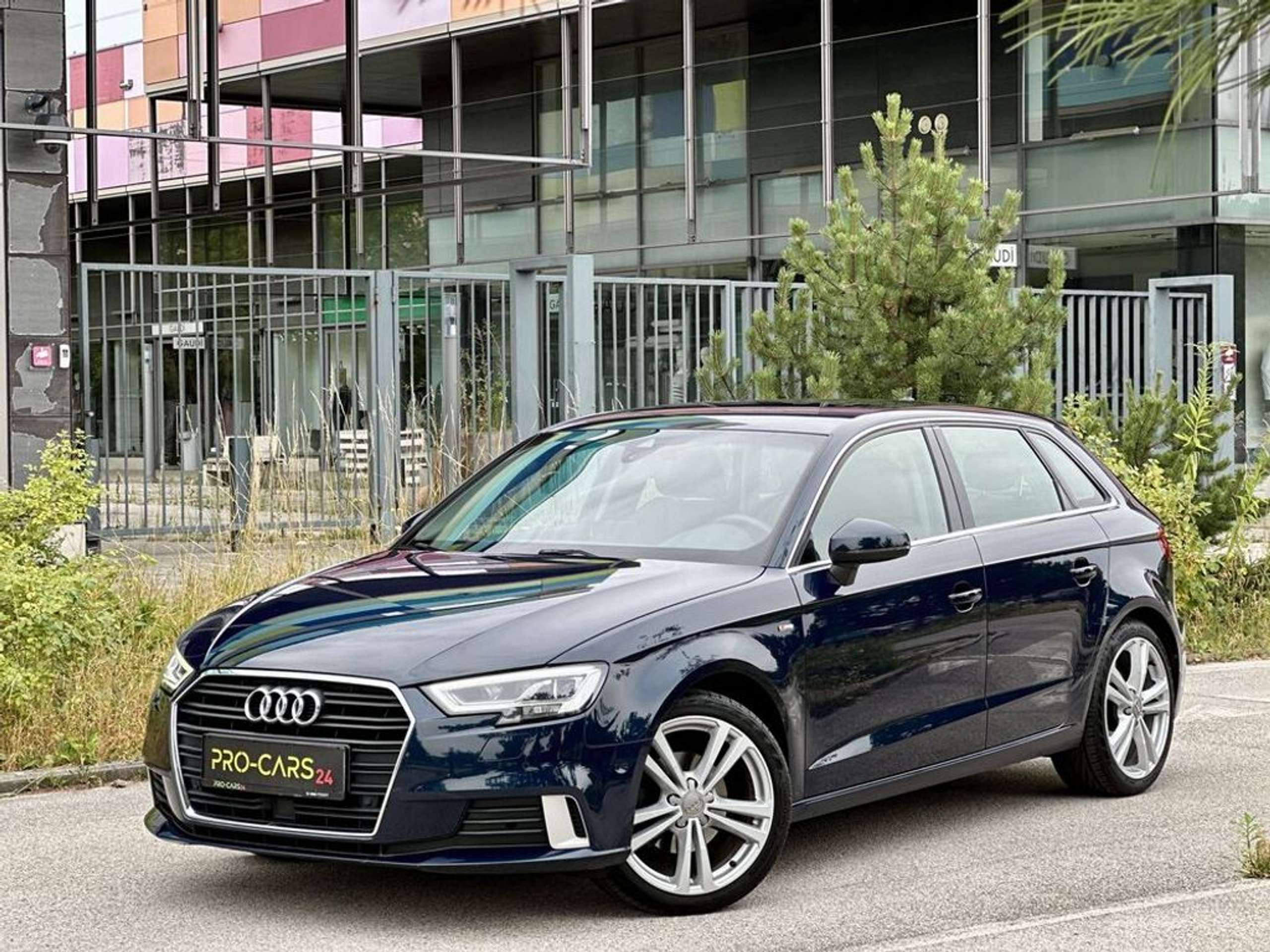 Audi - A3