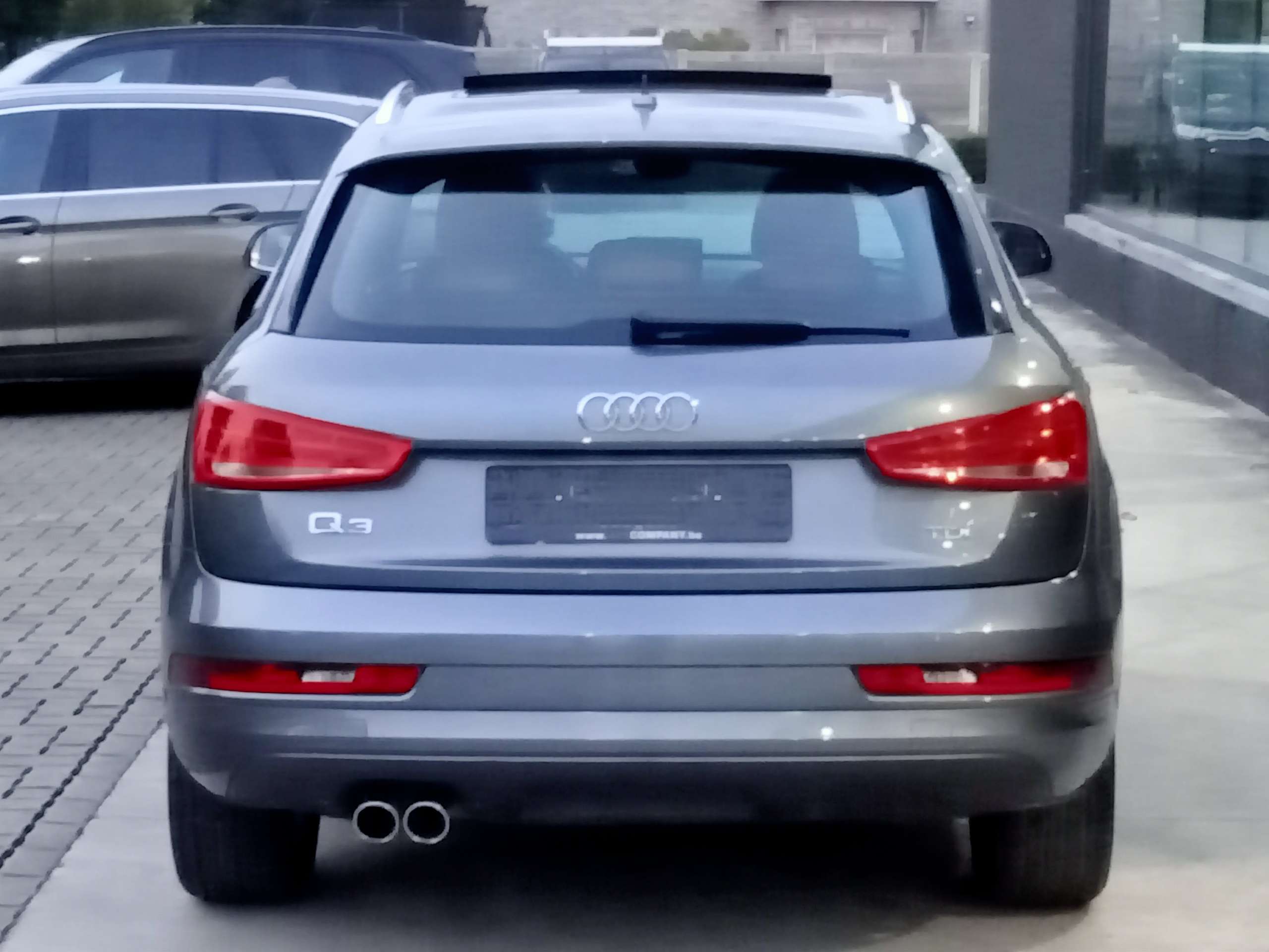 Audi - Q3