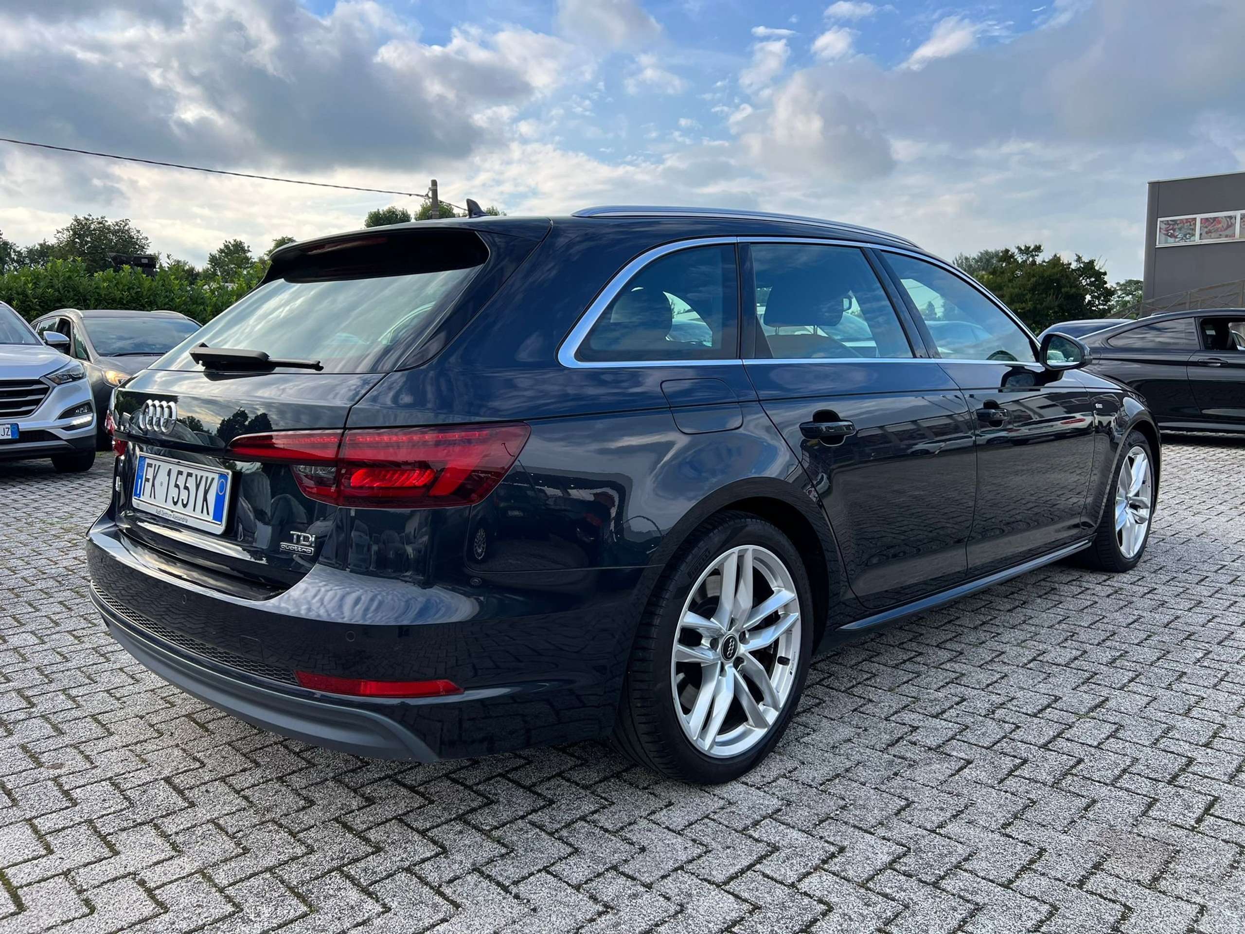 Audi - A4