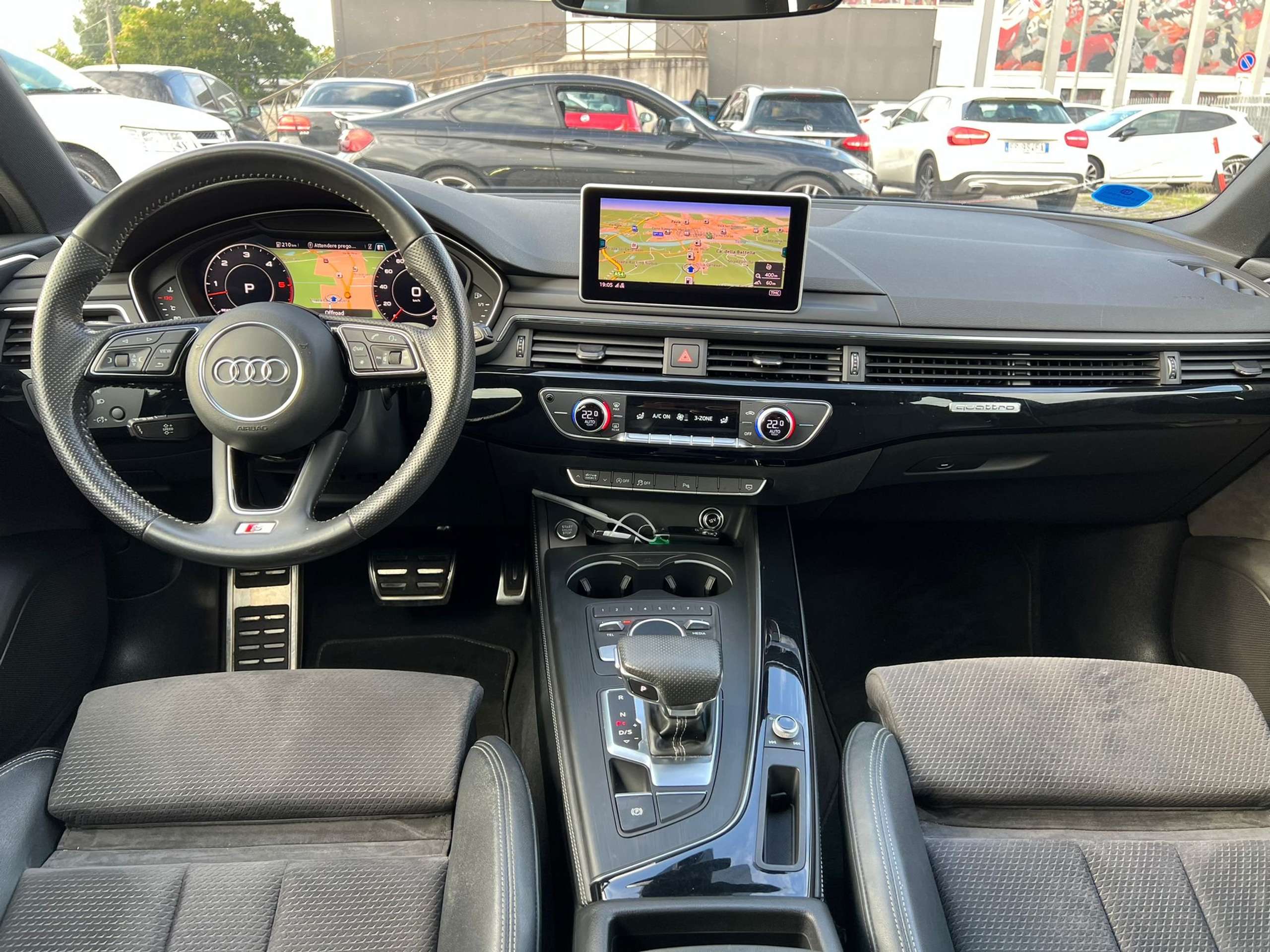 Audi - A4