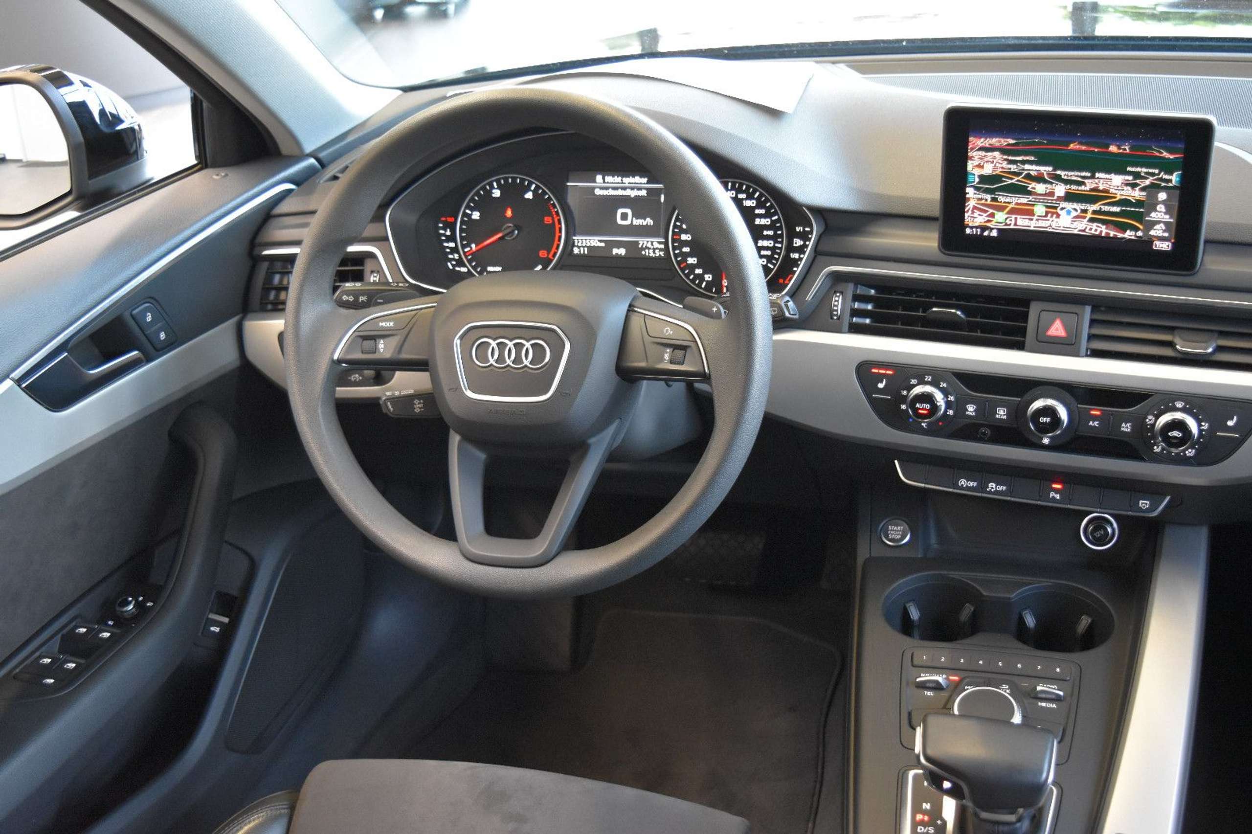 Audi - A4