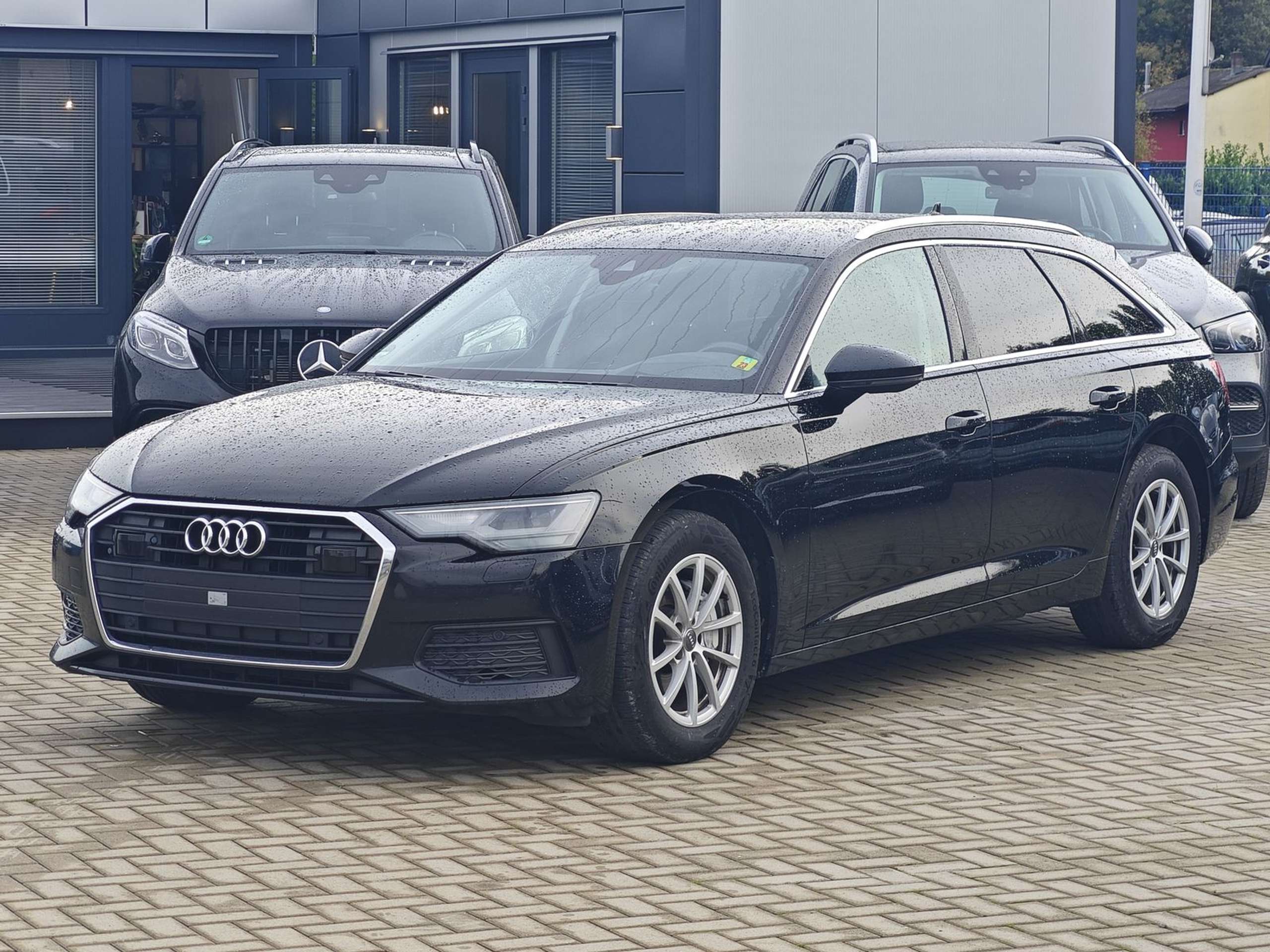 Audi - A6