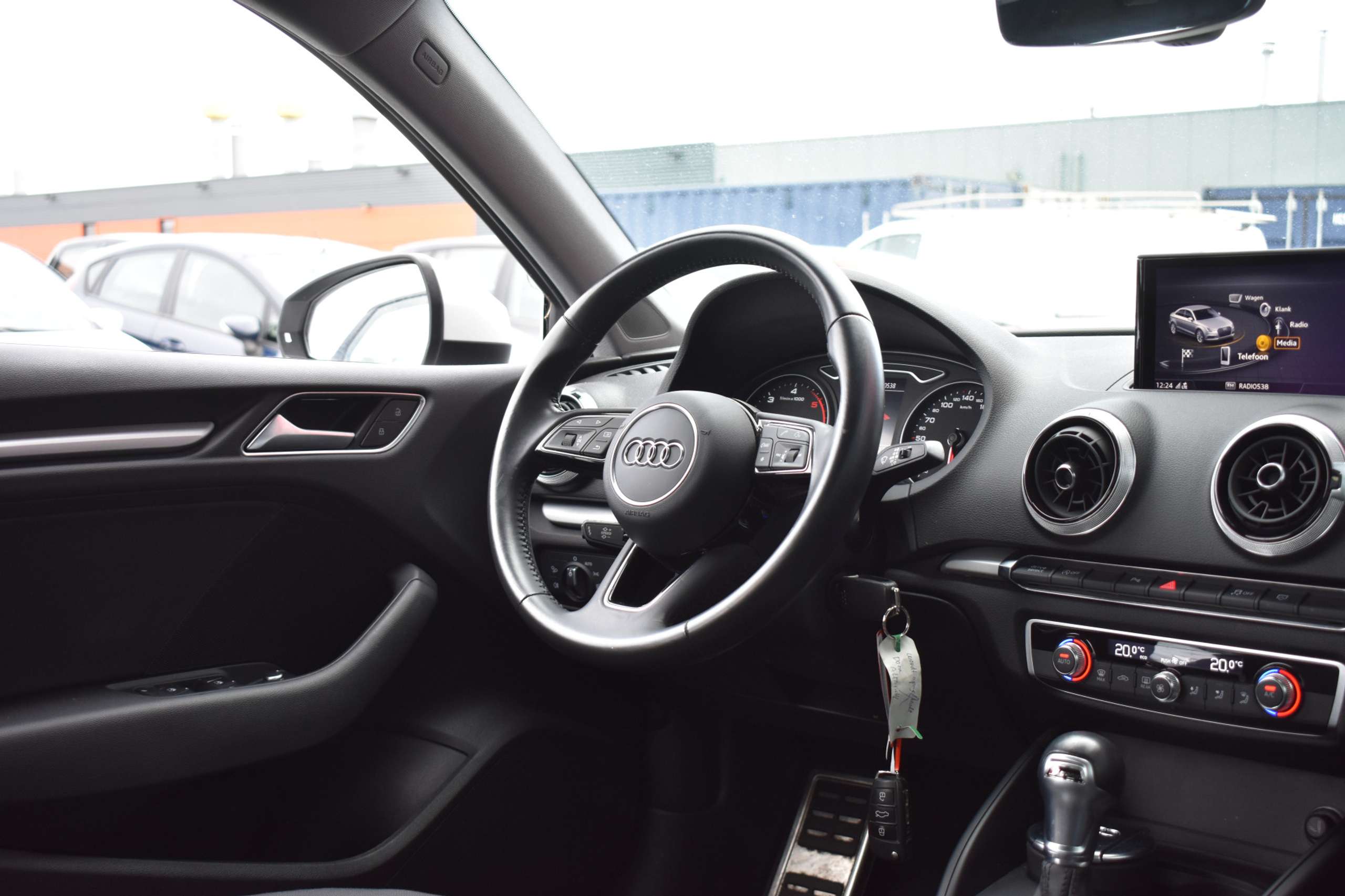 Audi - A3