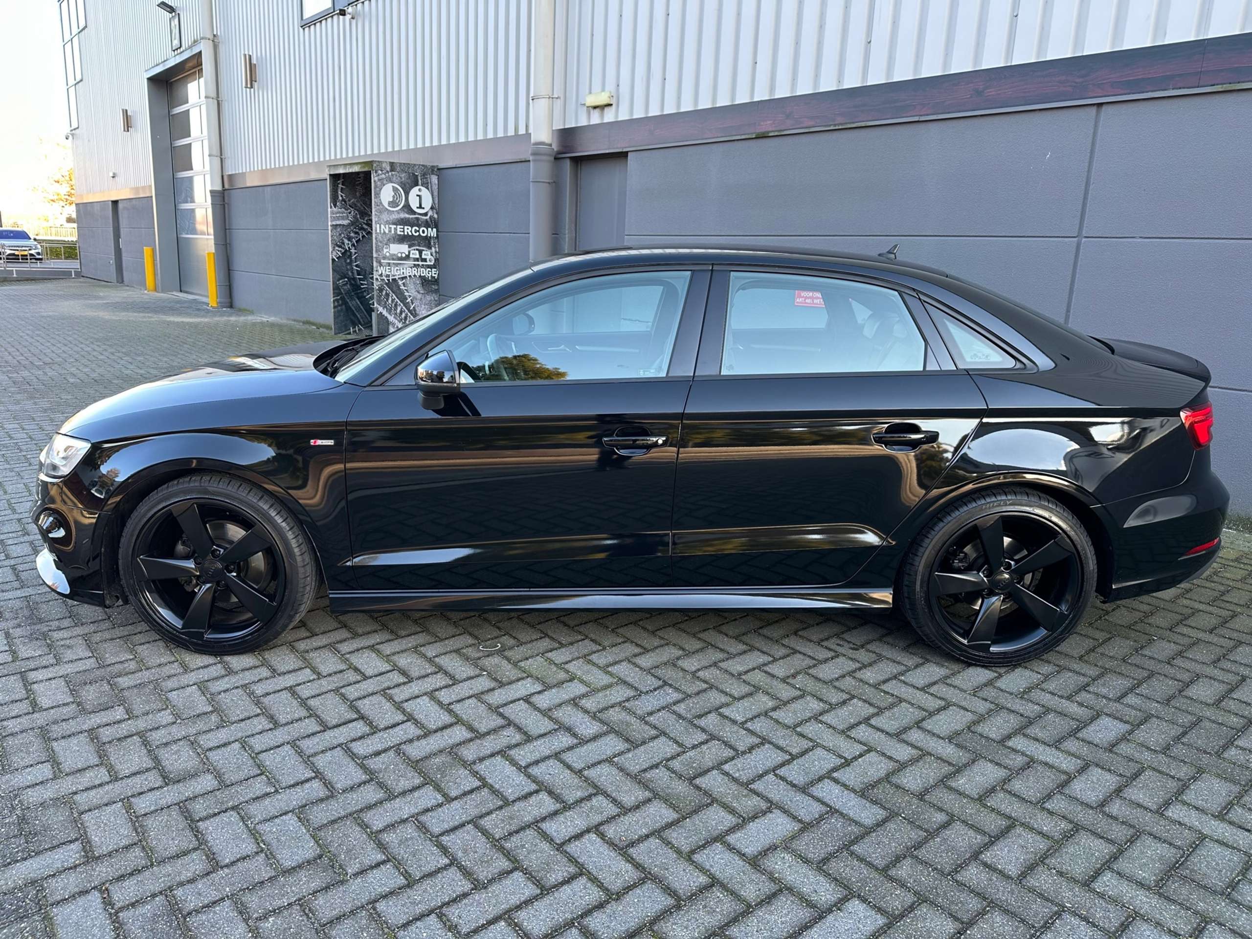 Audi - A3