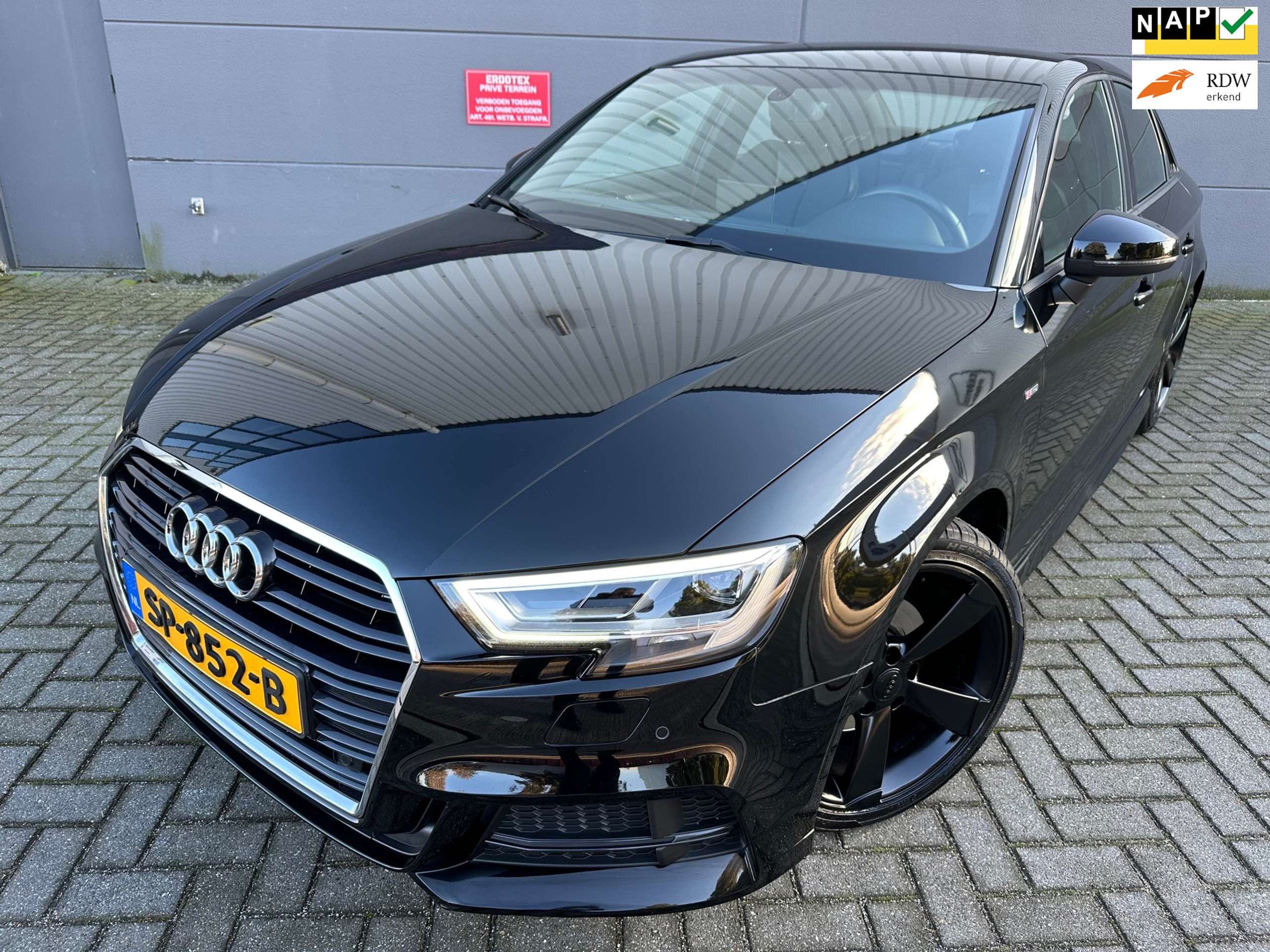 Audi - A3