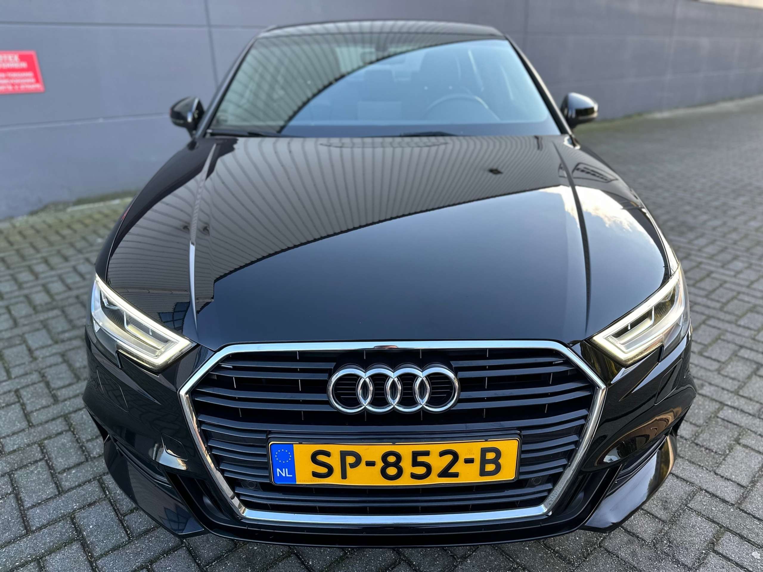 Audi - A3