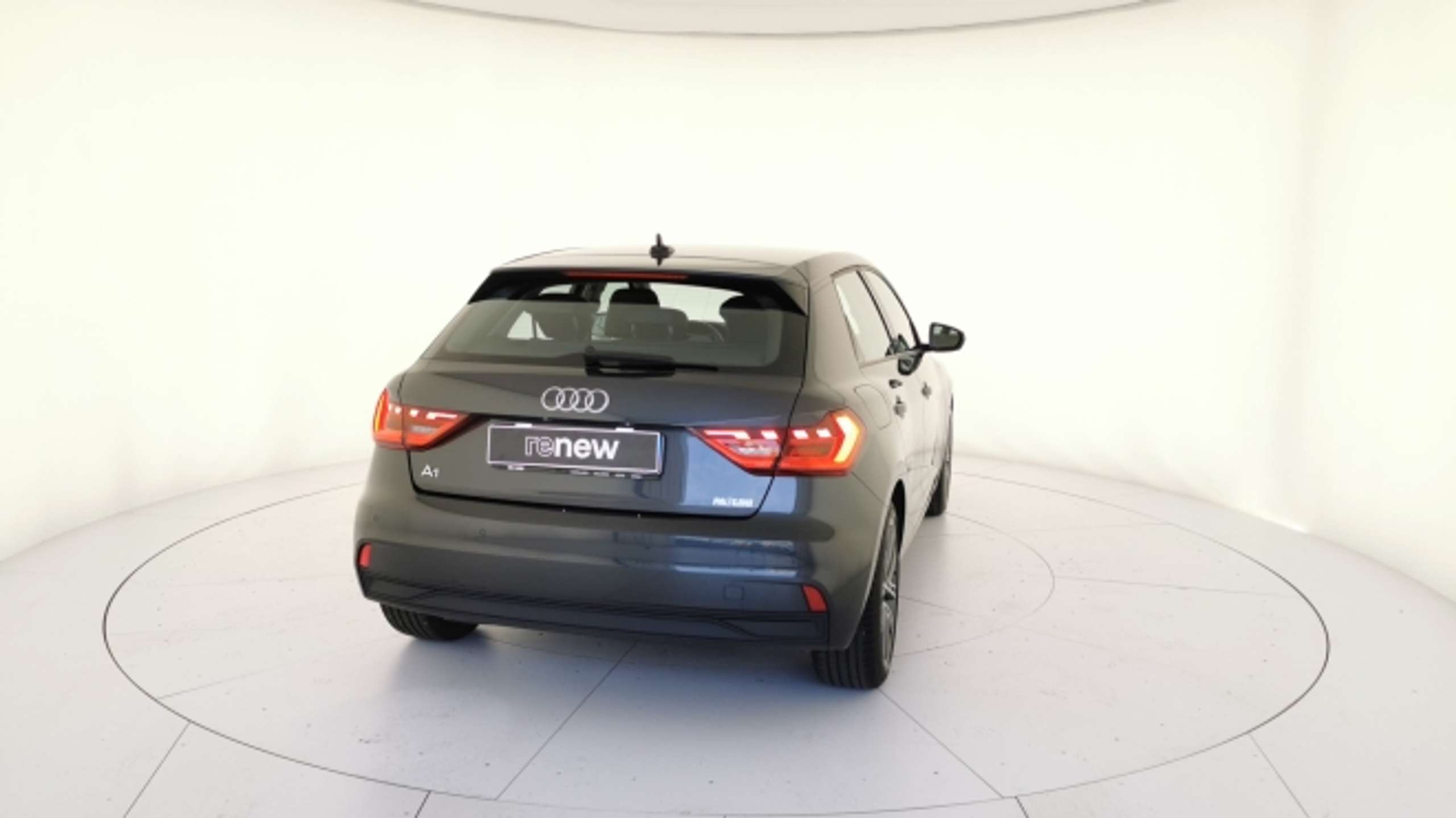 Audi - A1