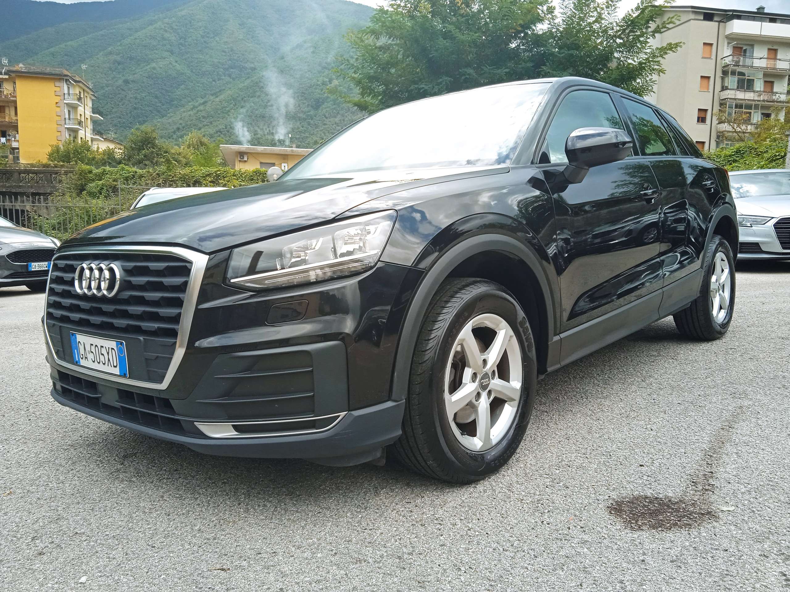 Audi - Q2