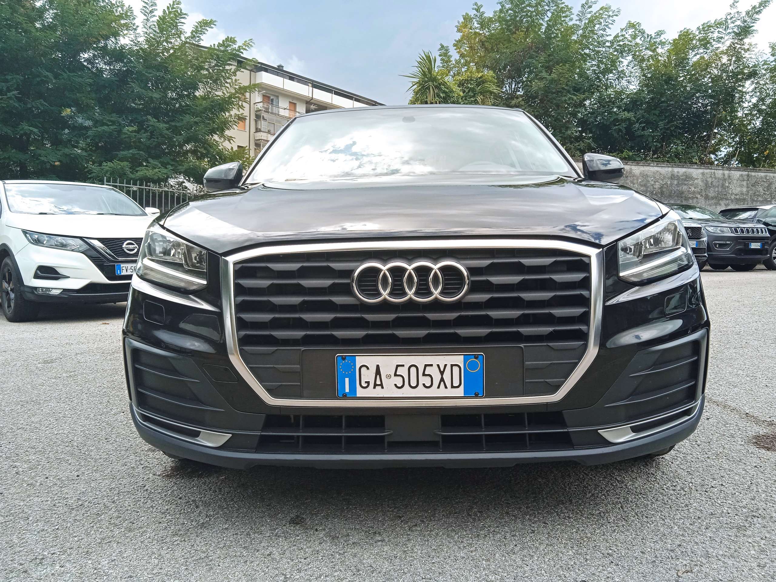 Audi - Q2