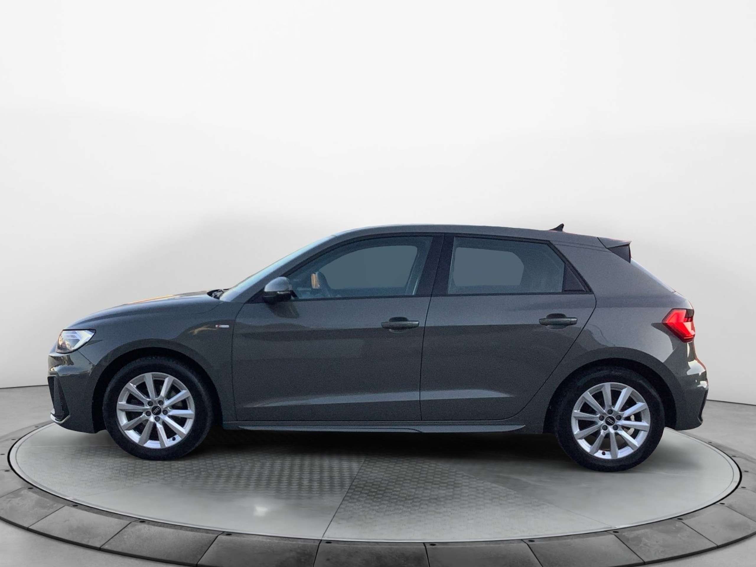 Audi - A1