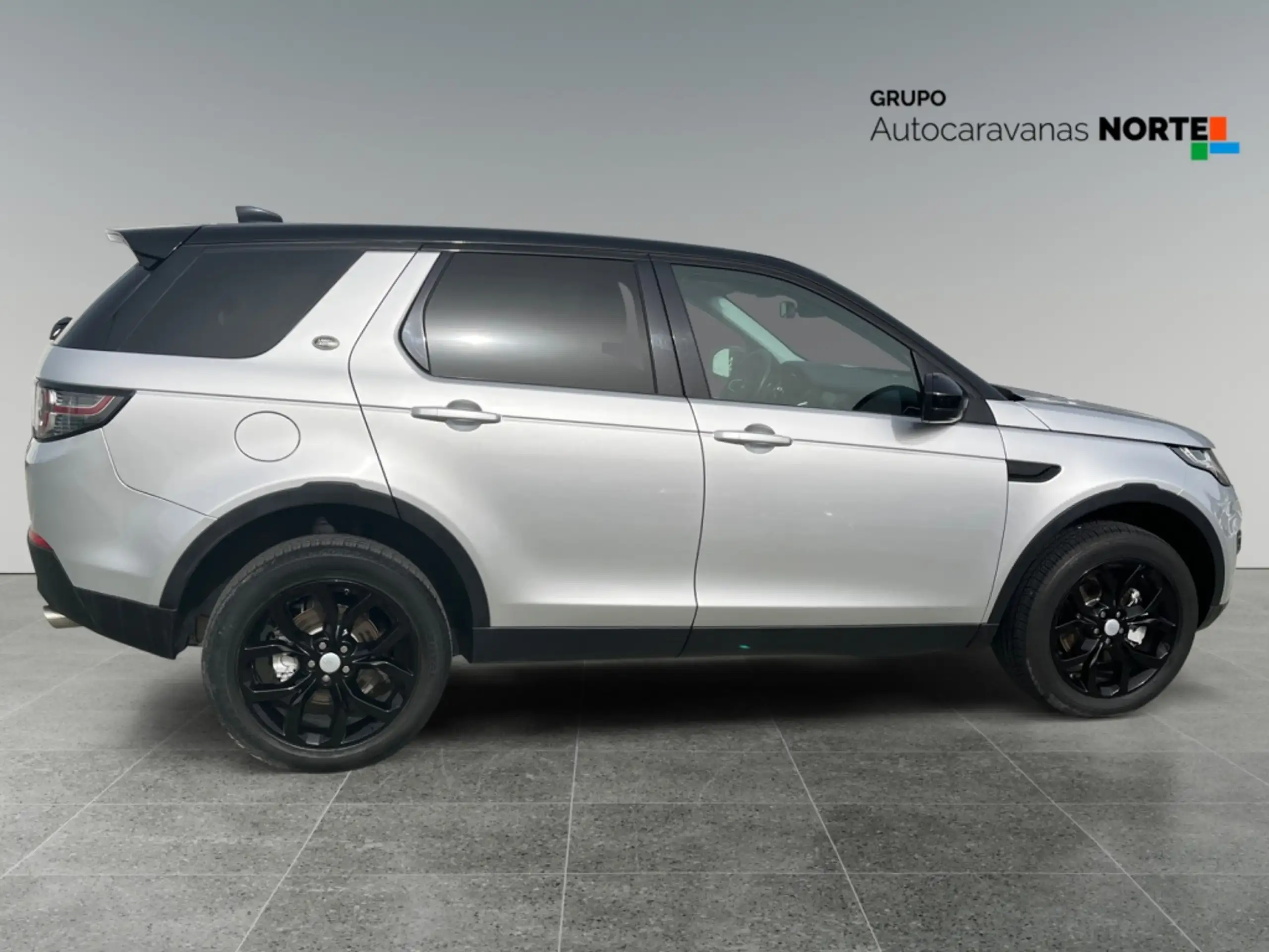 Land Rover - Discovery Sport