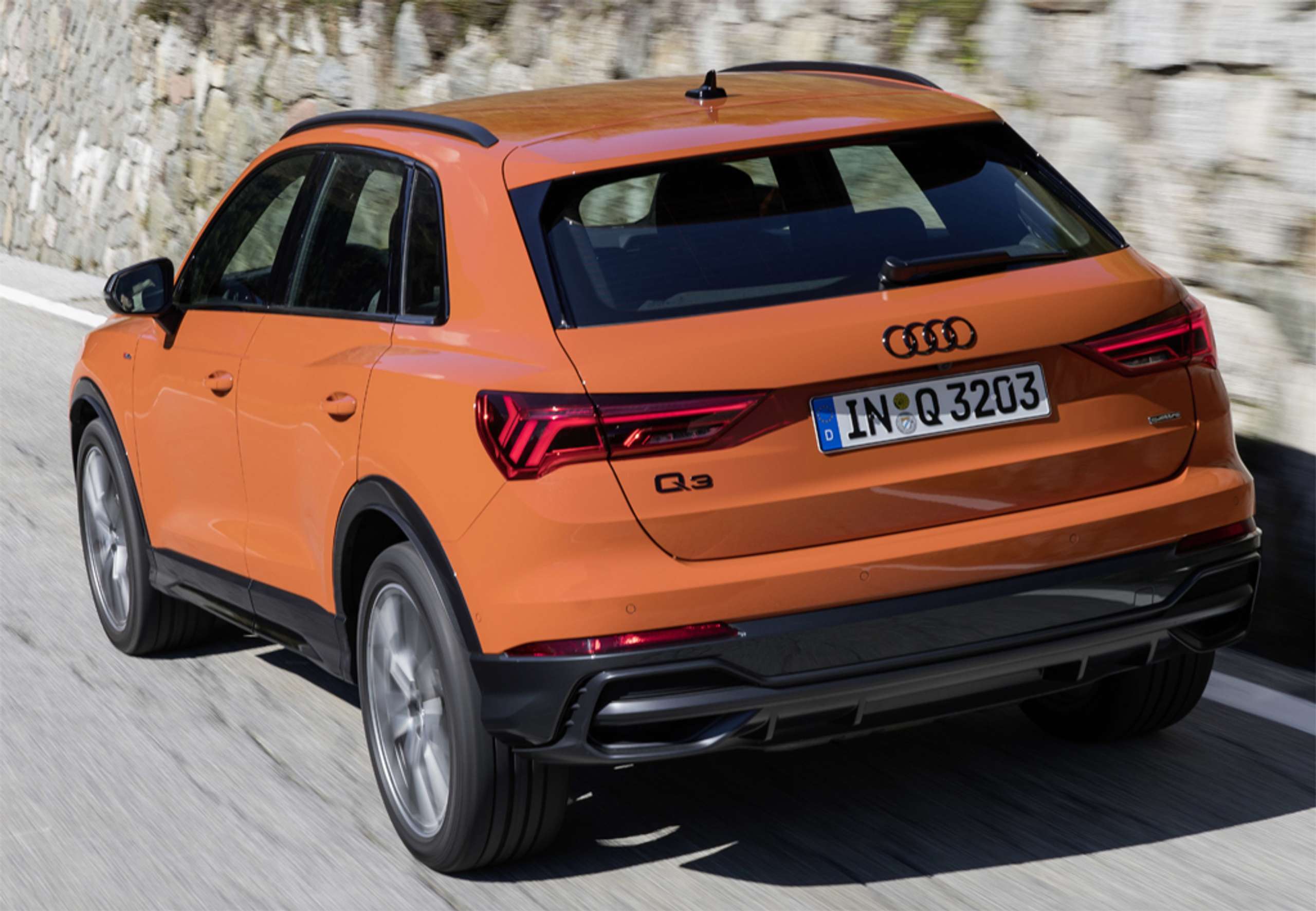 Audi - Q3