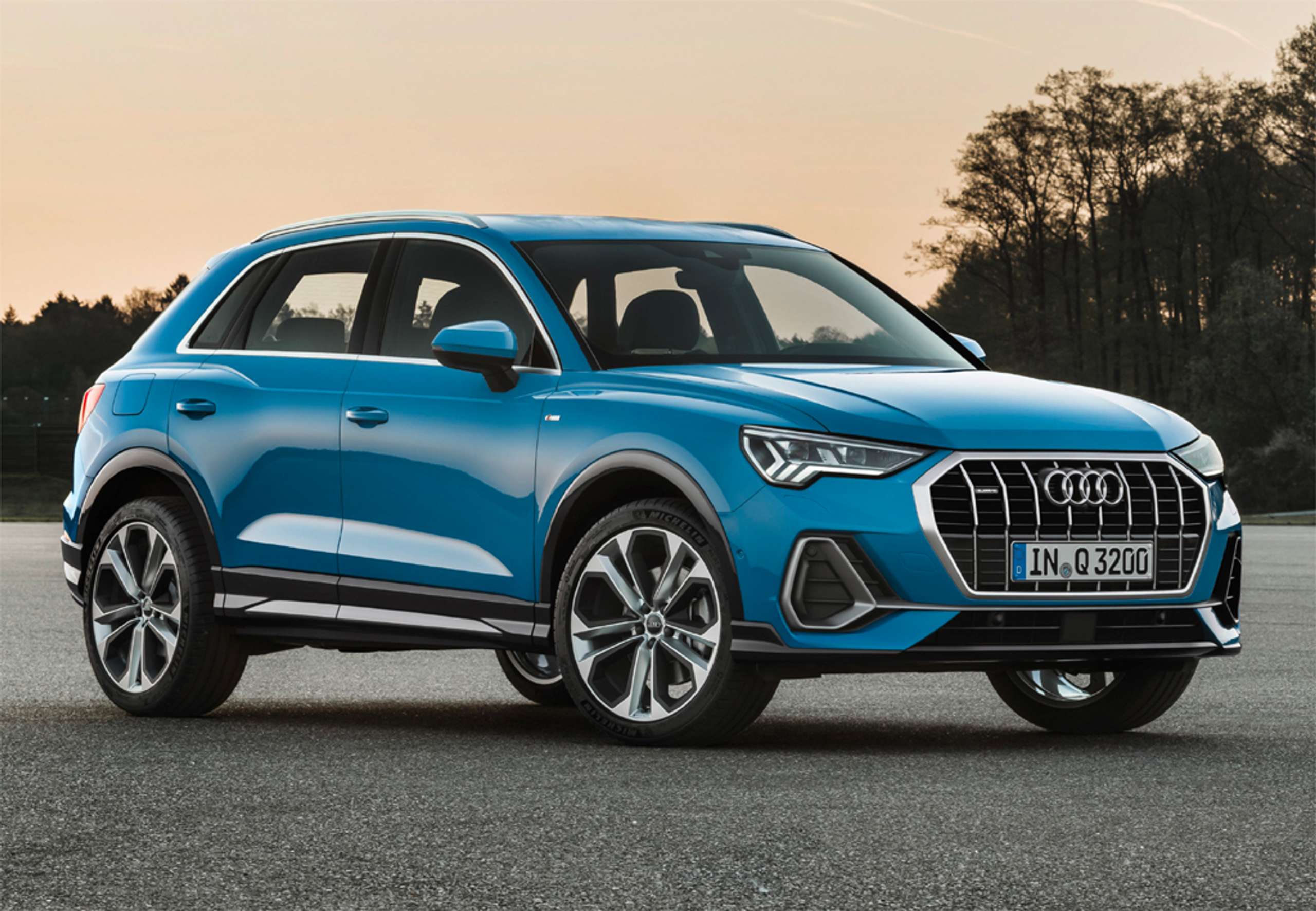 Audi - Q3