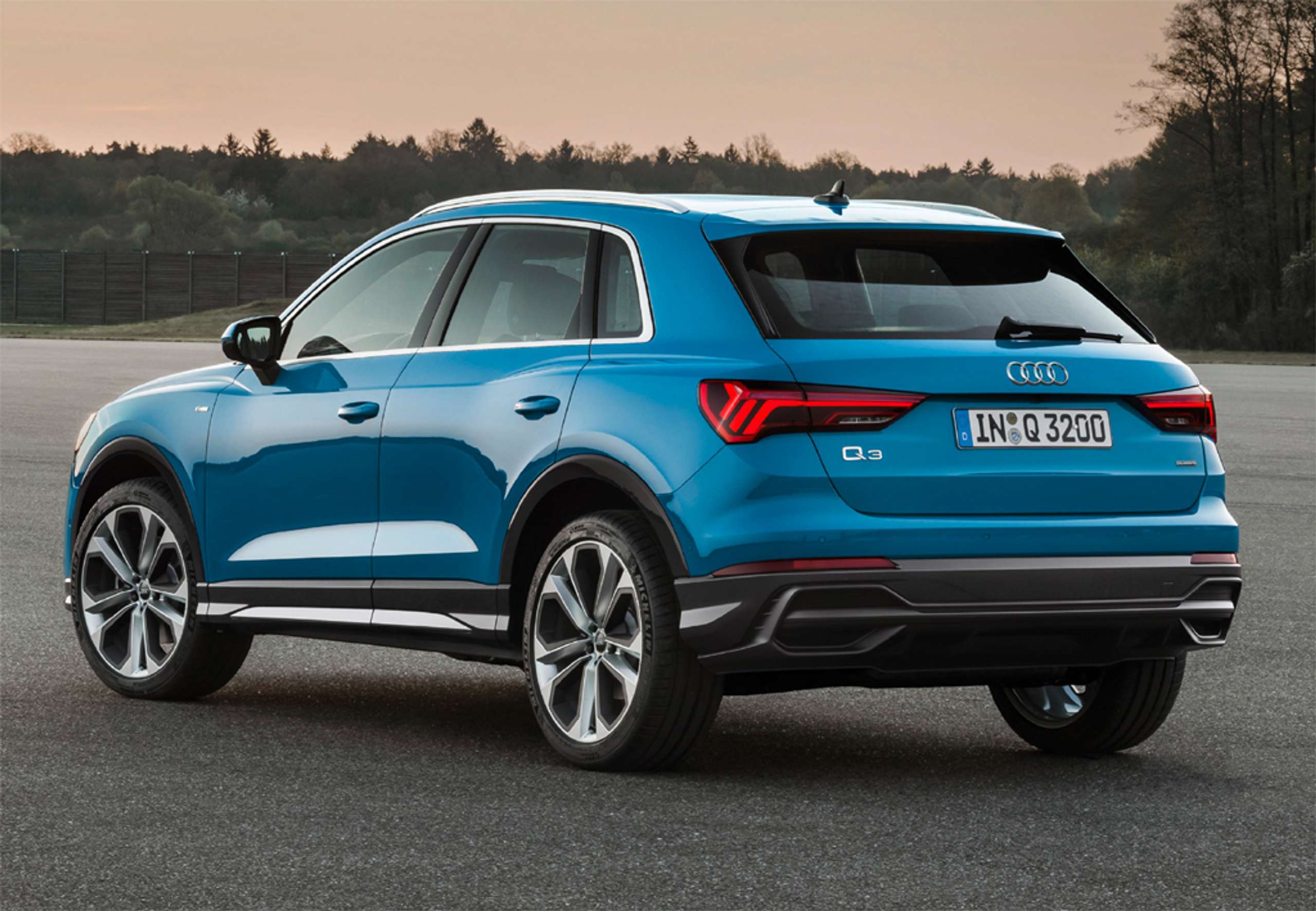 Audi - Q3