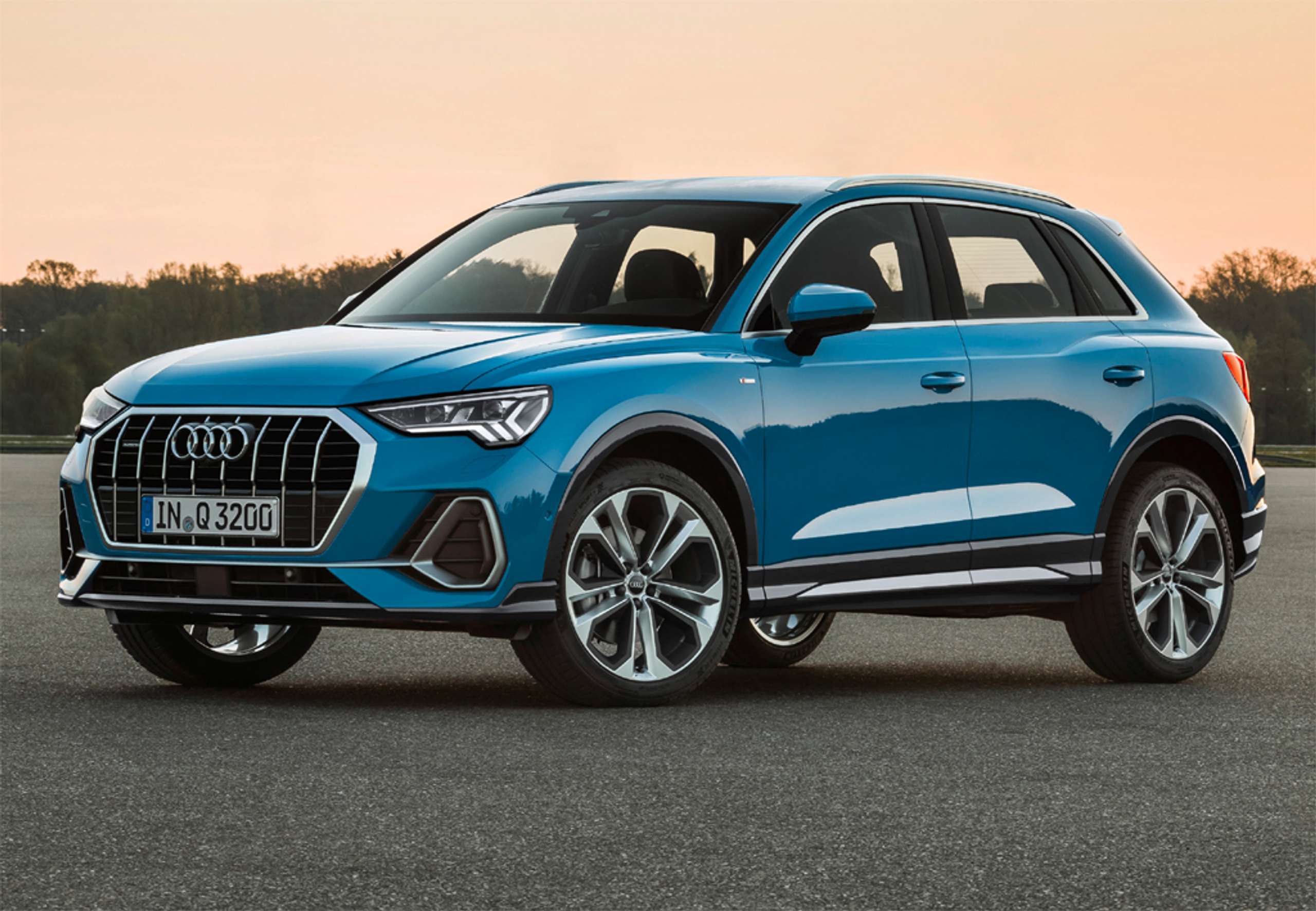 Audi - Q3