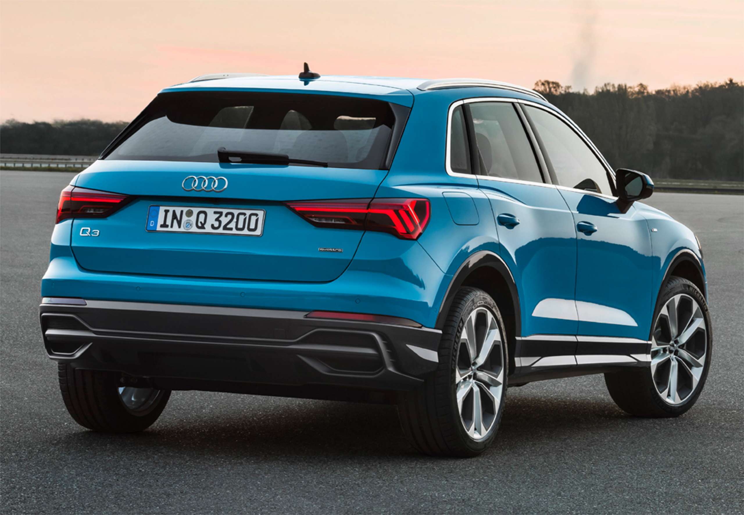 Audi - Q3