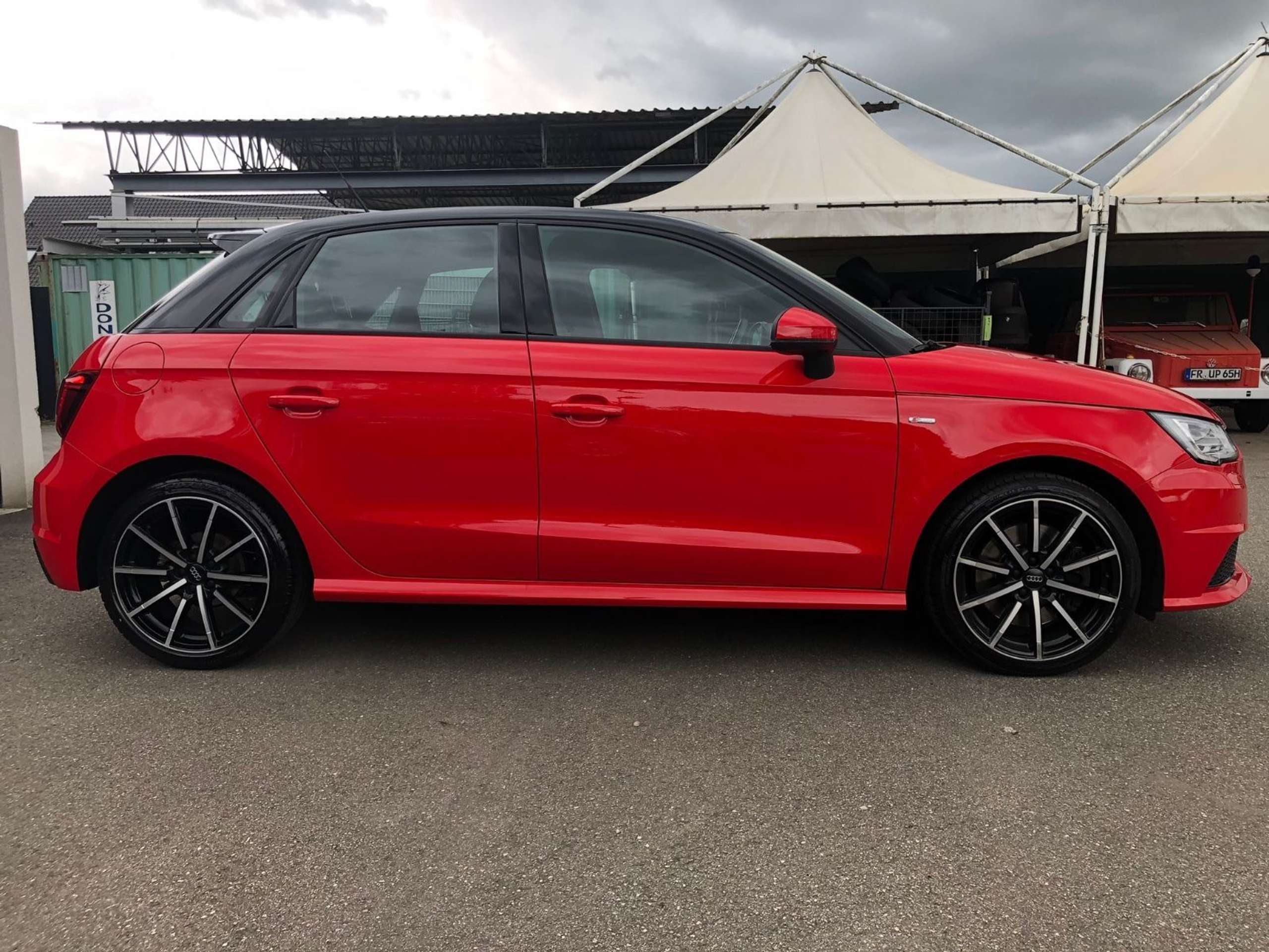 Audi - A1