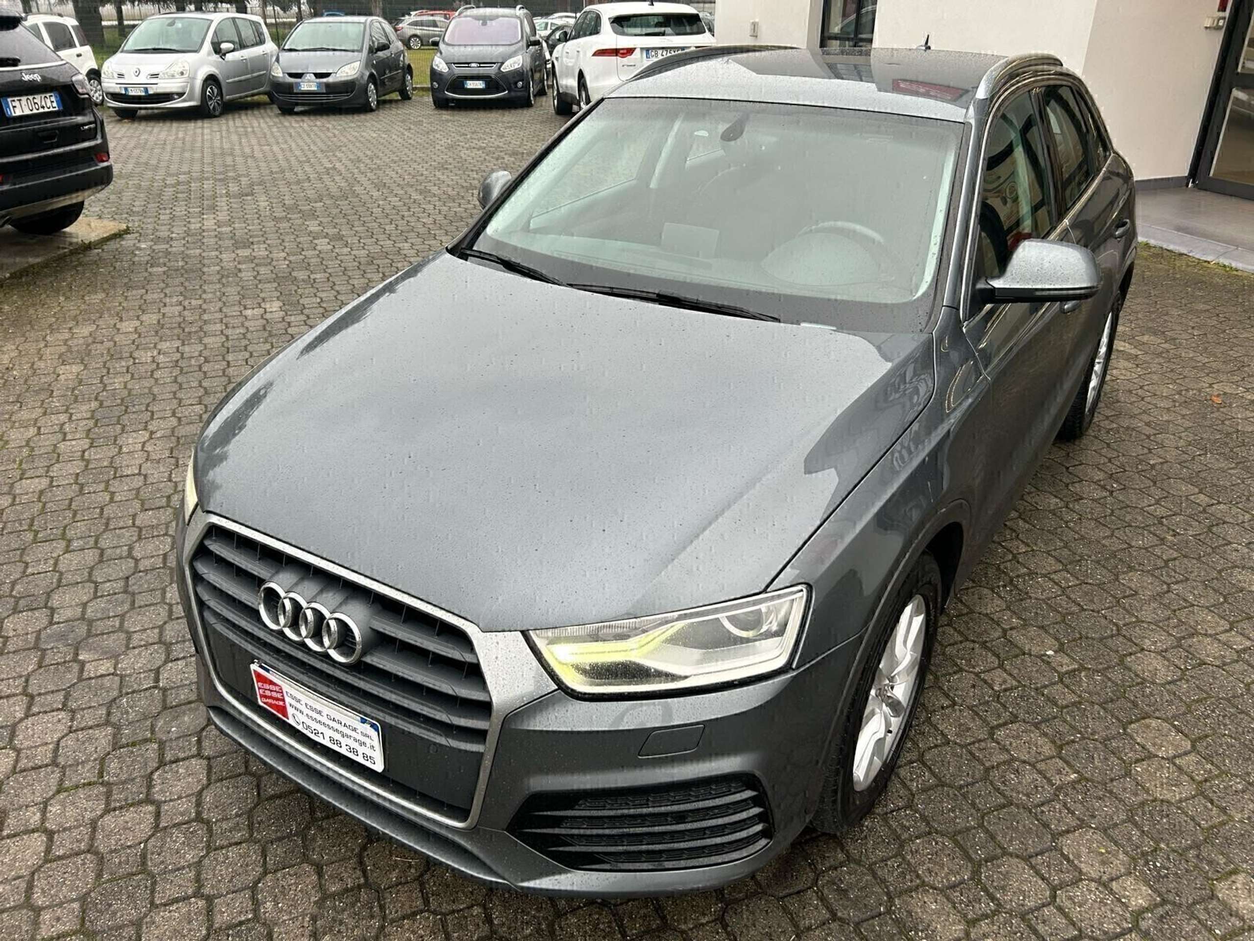 Audi - Q3