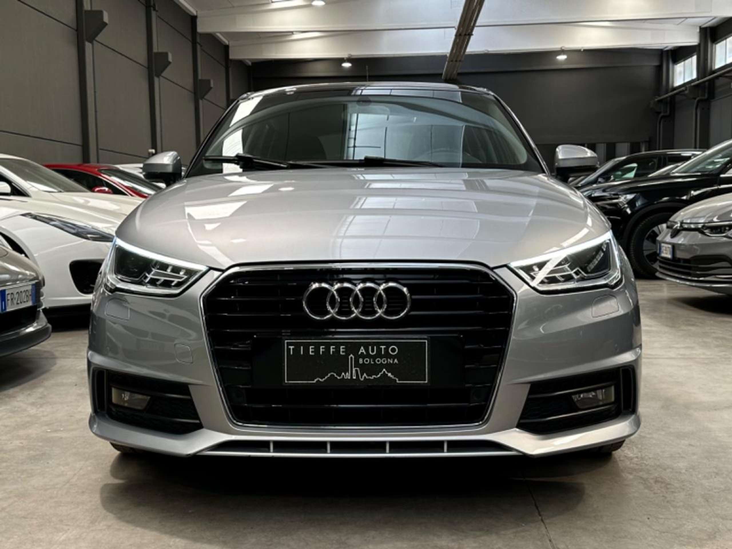 Audi - A1