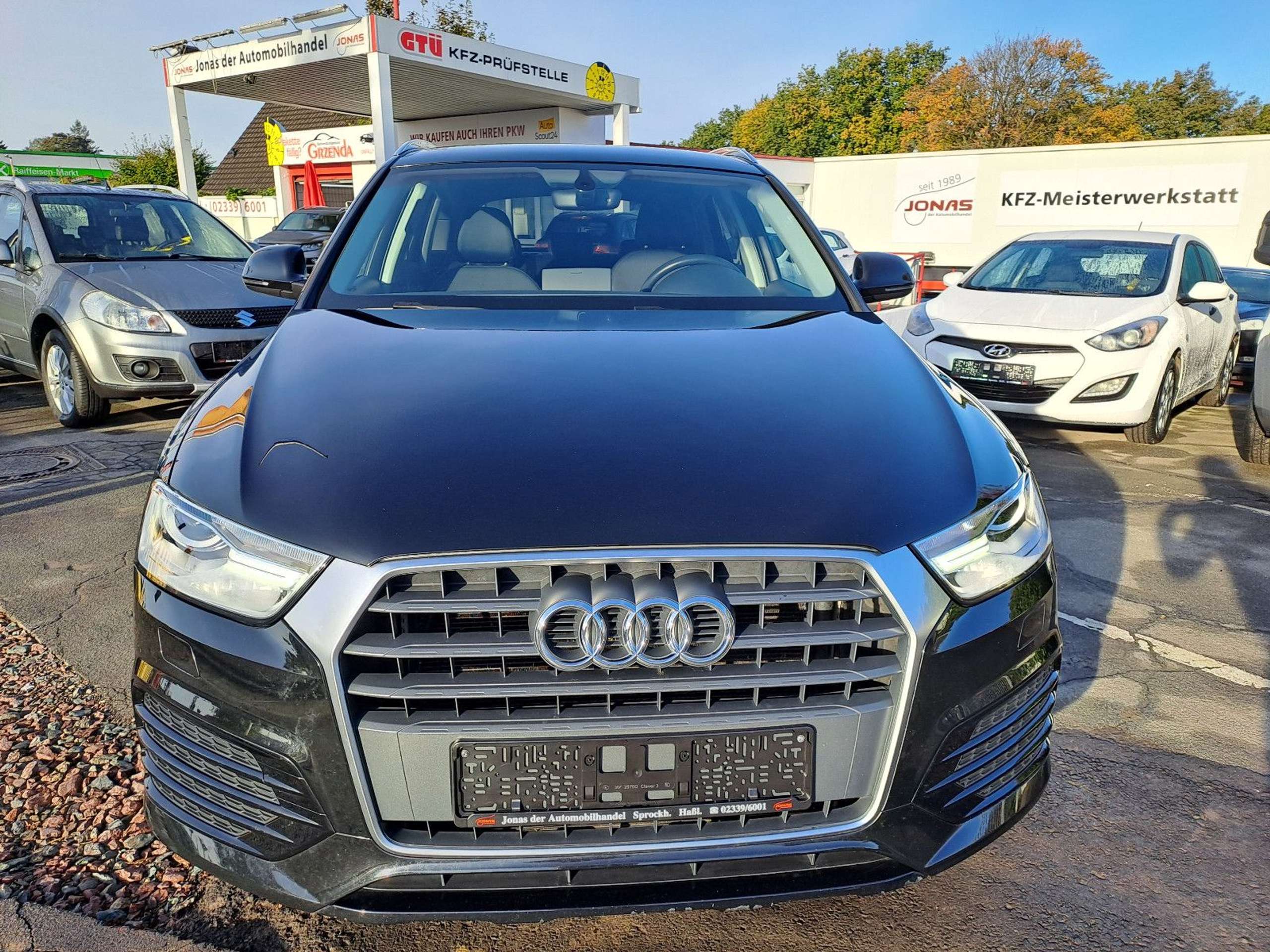 Audi - Q3