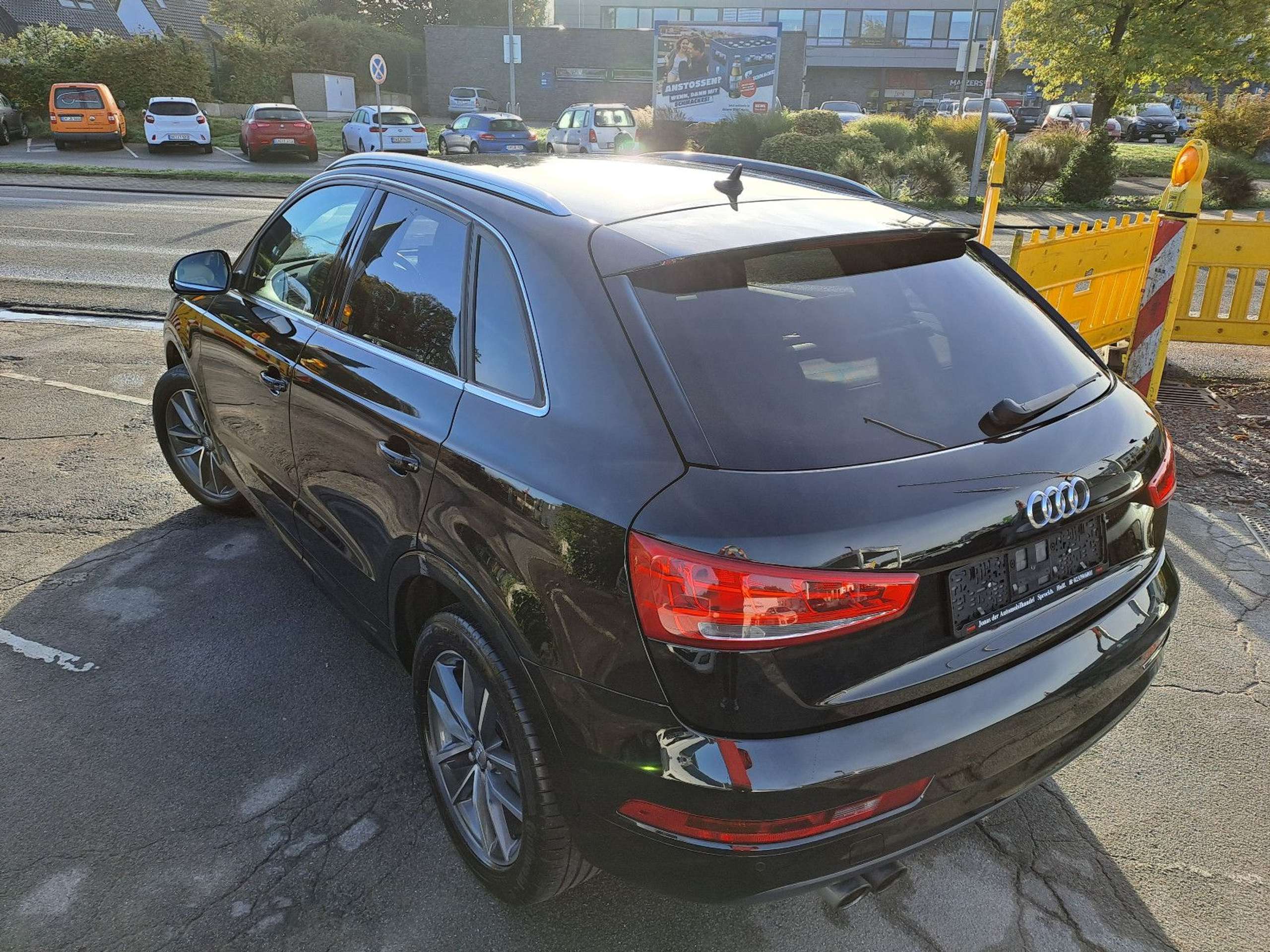 Audi - Q3