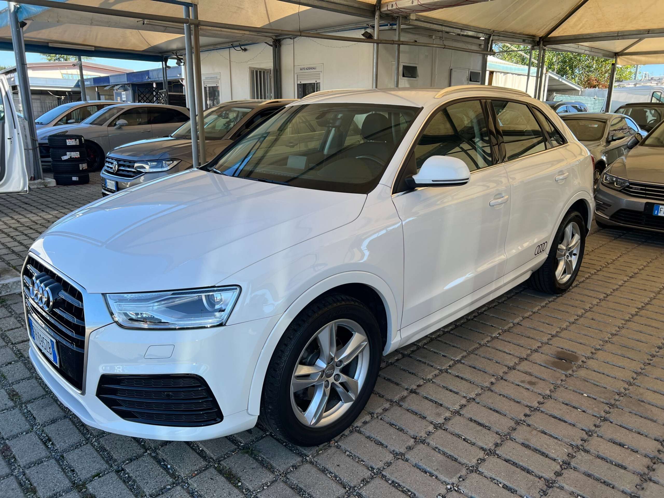 Audi - Q3