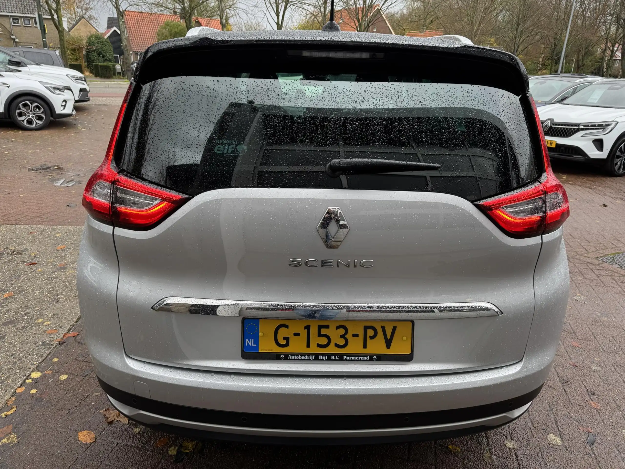 Renault - Scenic