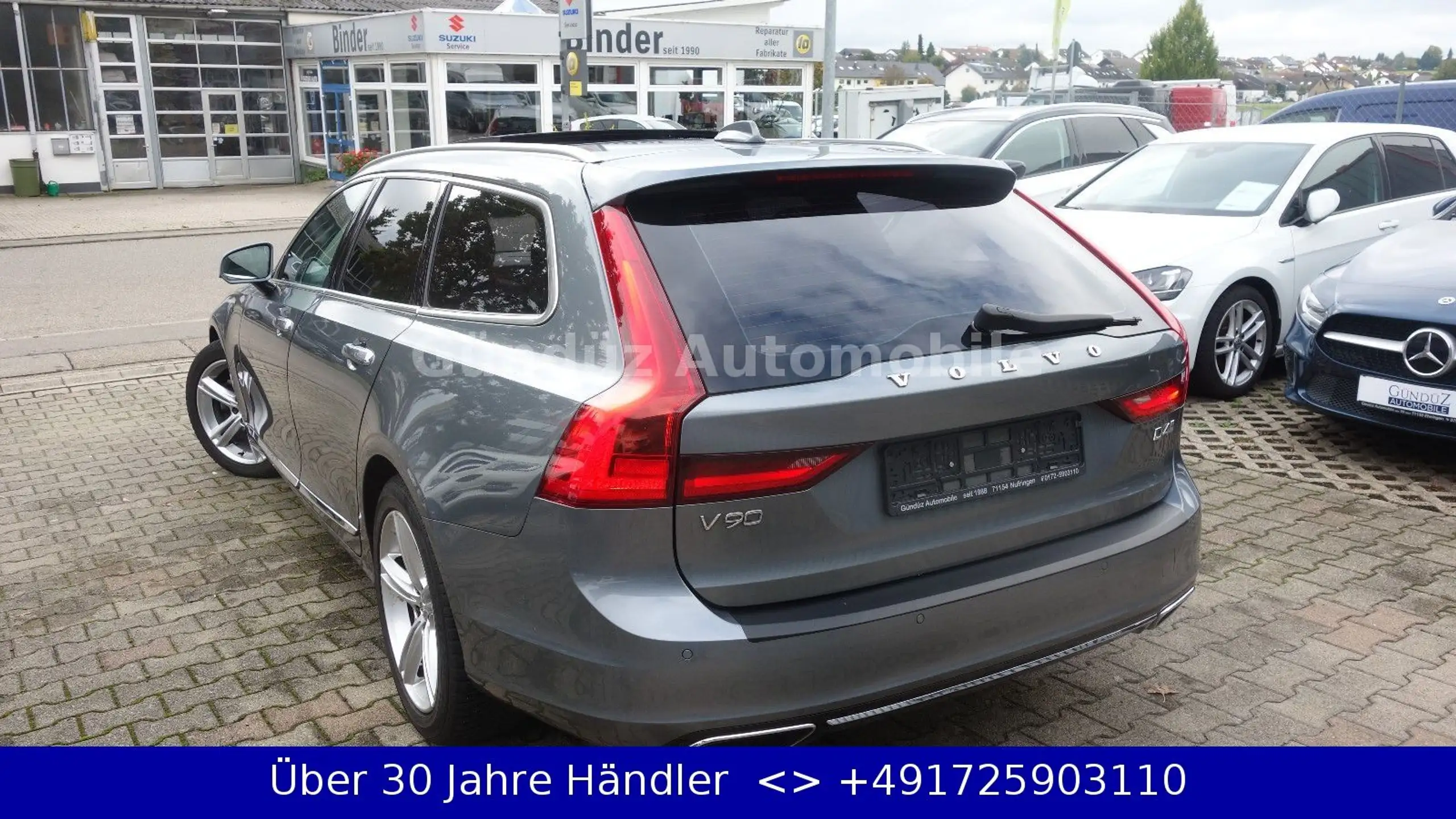 Volvo - V90