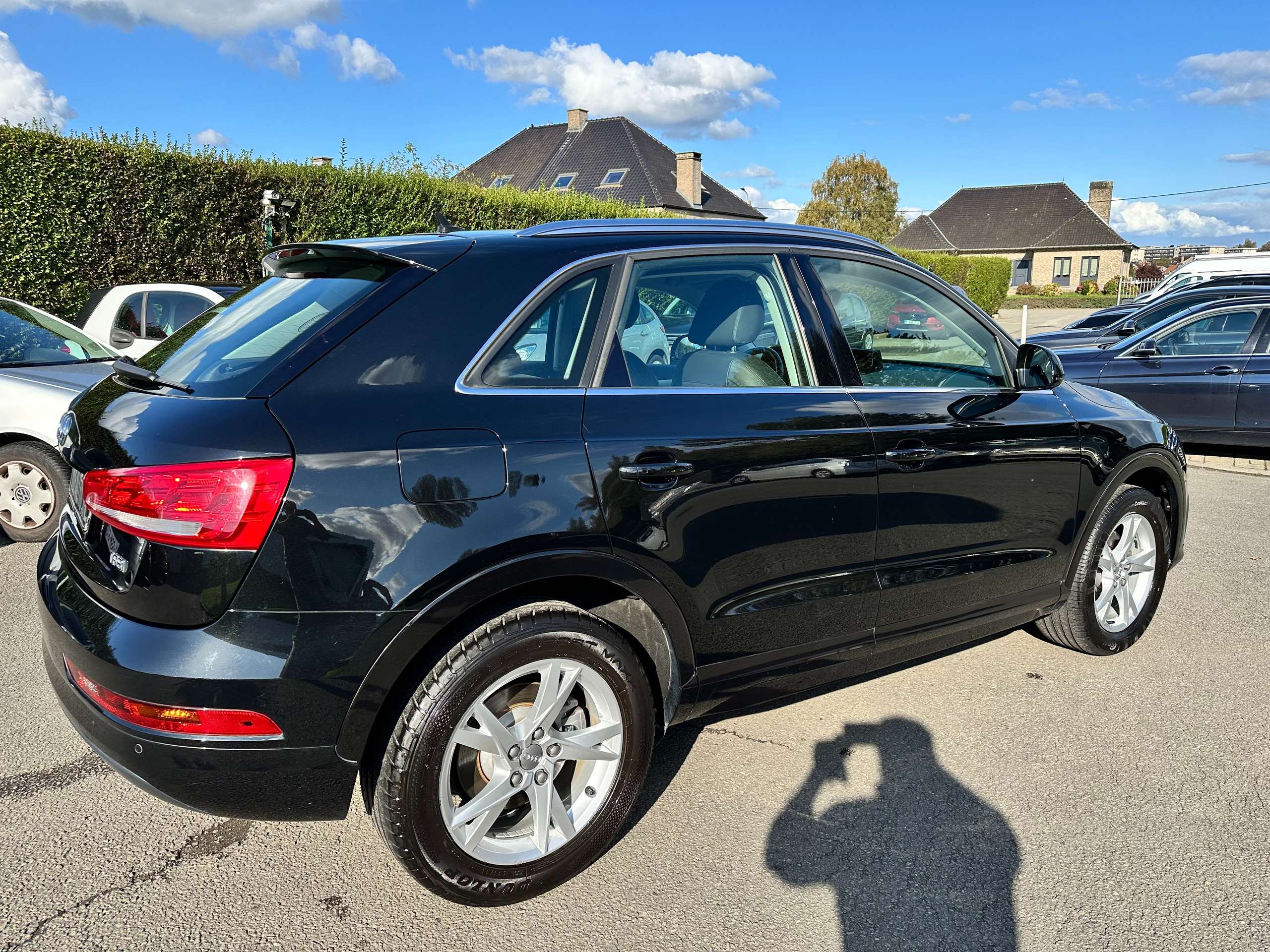 Audi - Q3