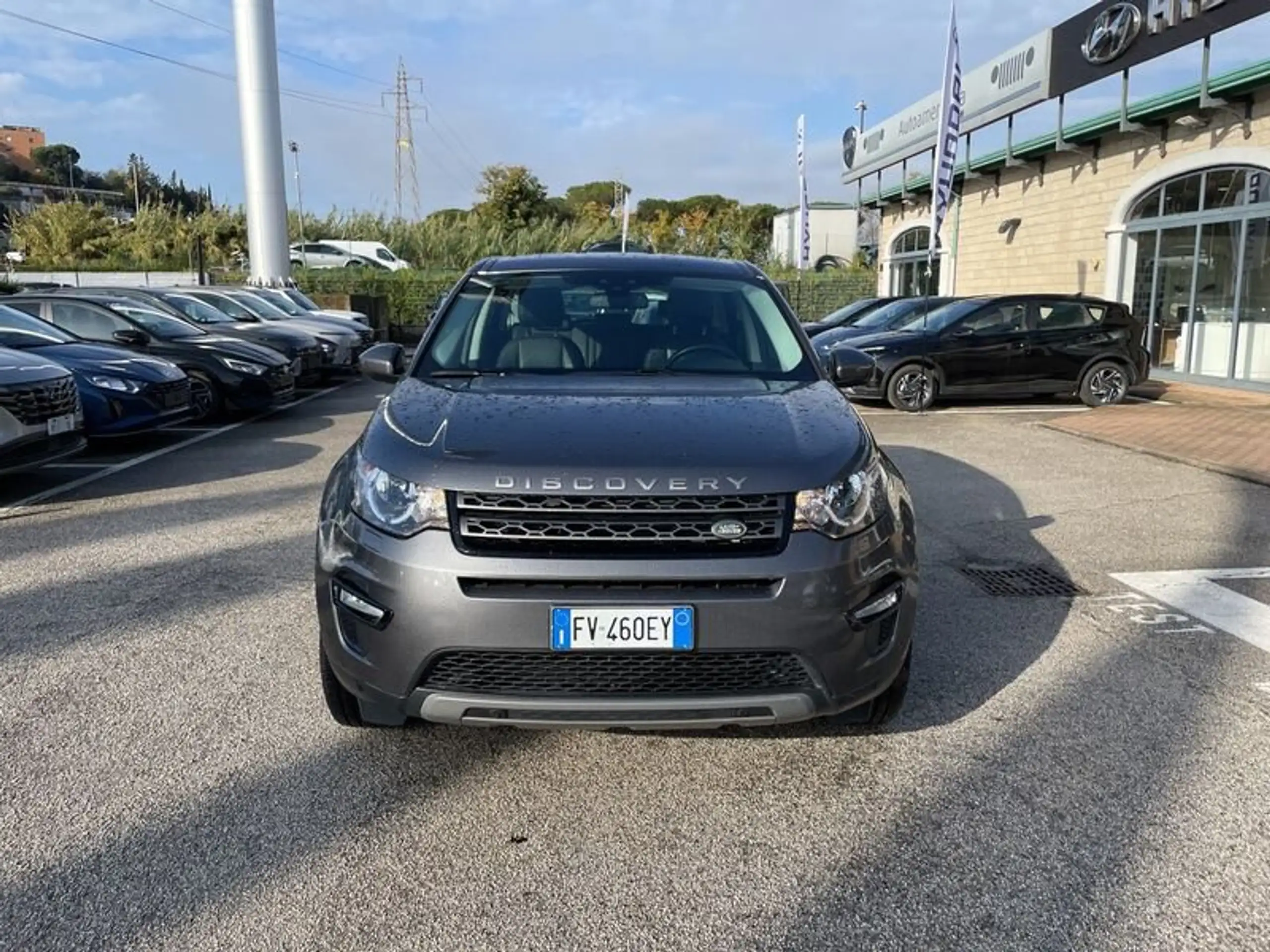 Land Rover - Discovery Sport