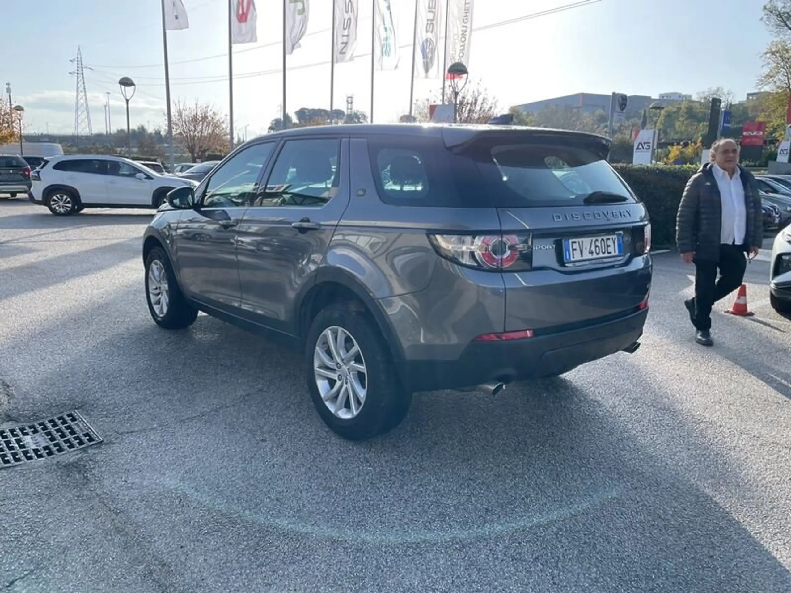 Land Rover - Discovery Sport