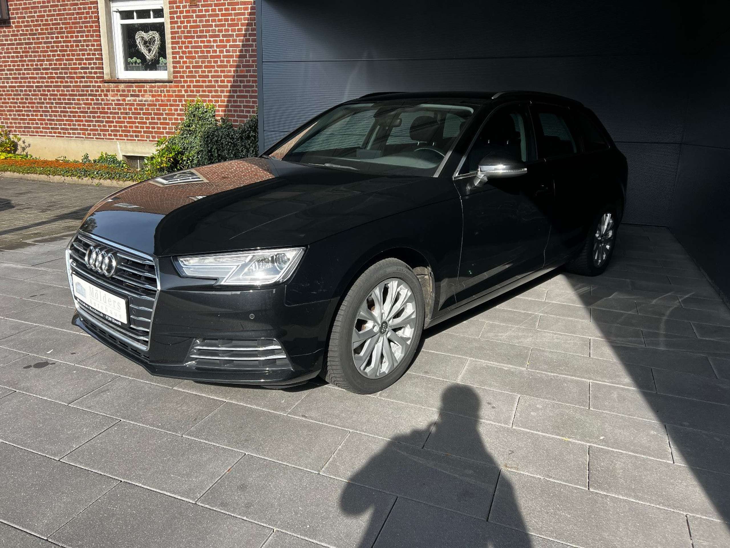 Audi - A4