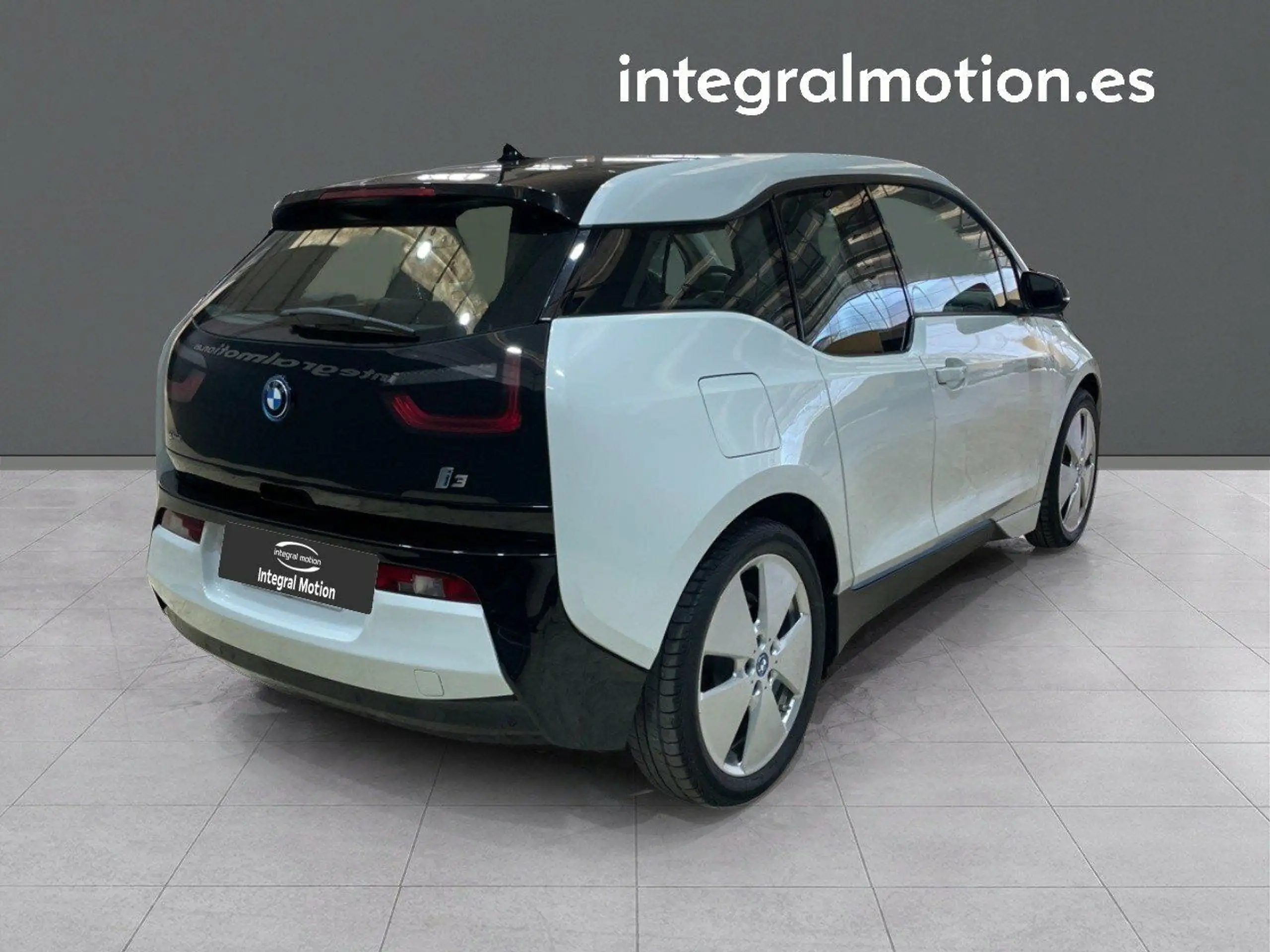 BMW - i3