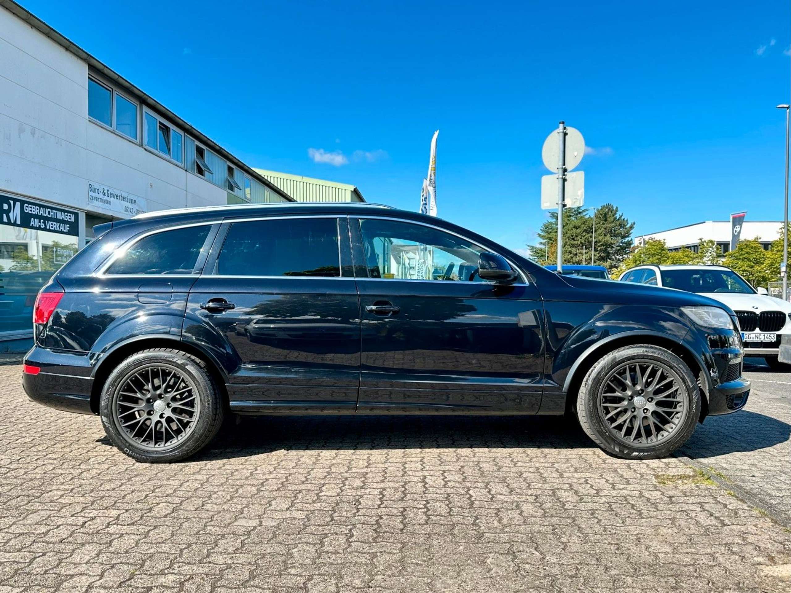 Audi - Q7