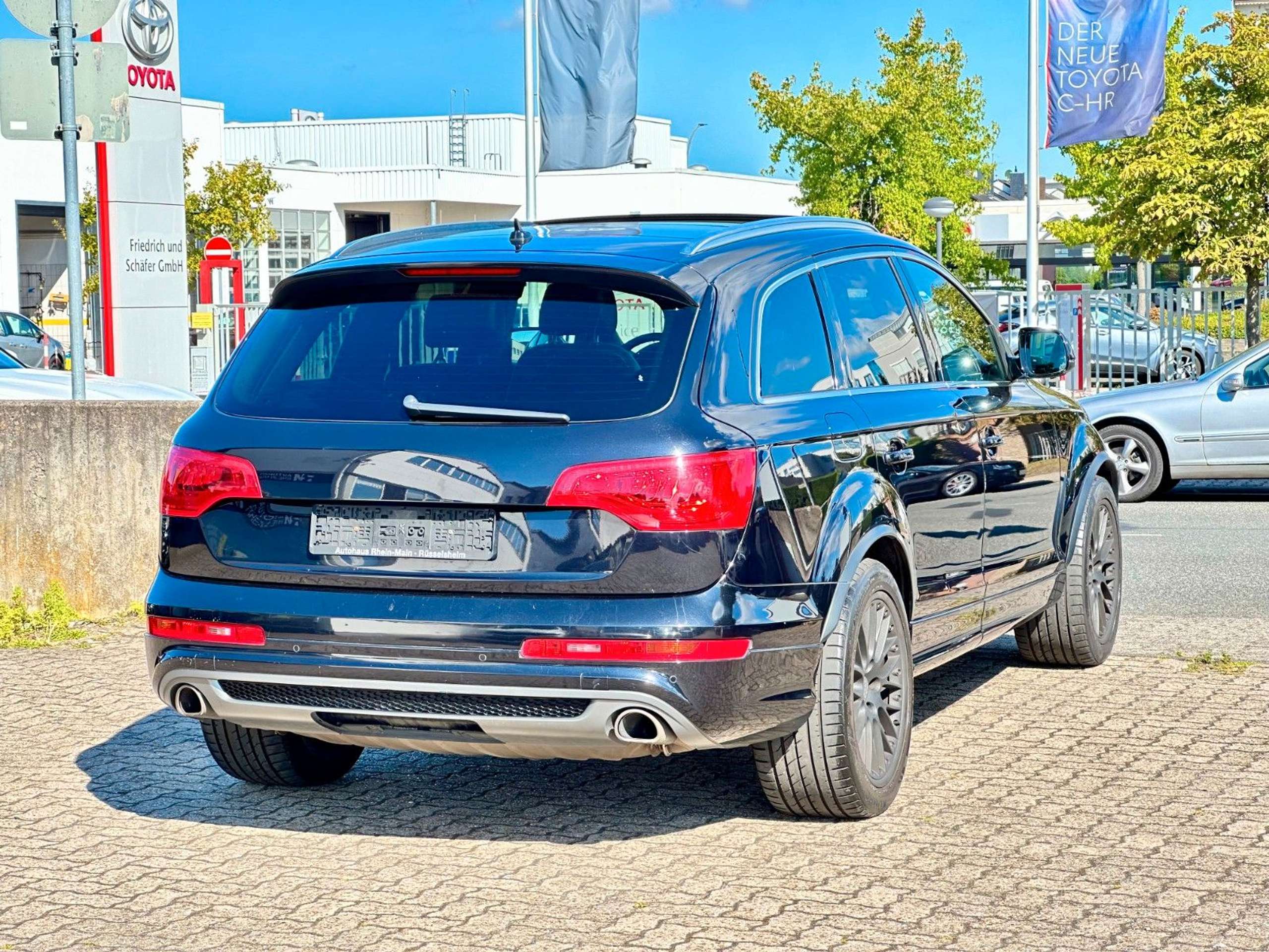 Audi - Q7