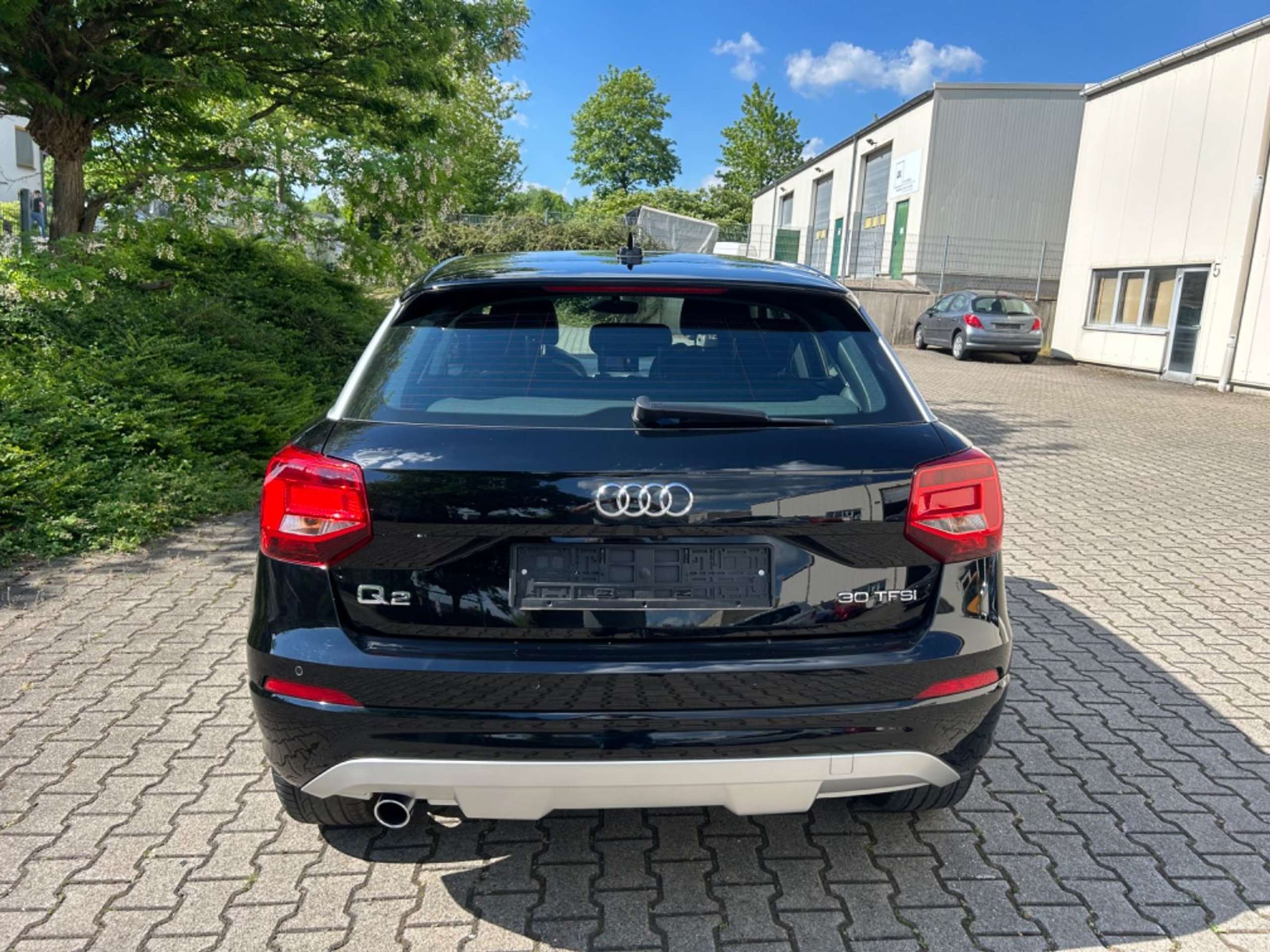 Audi - Q2