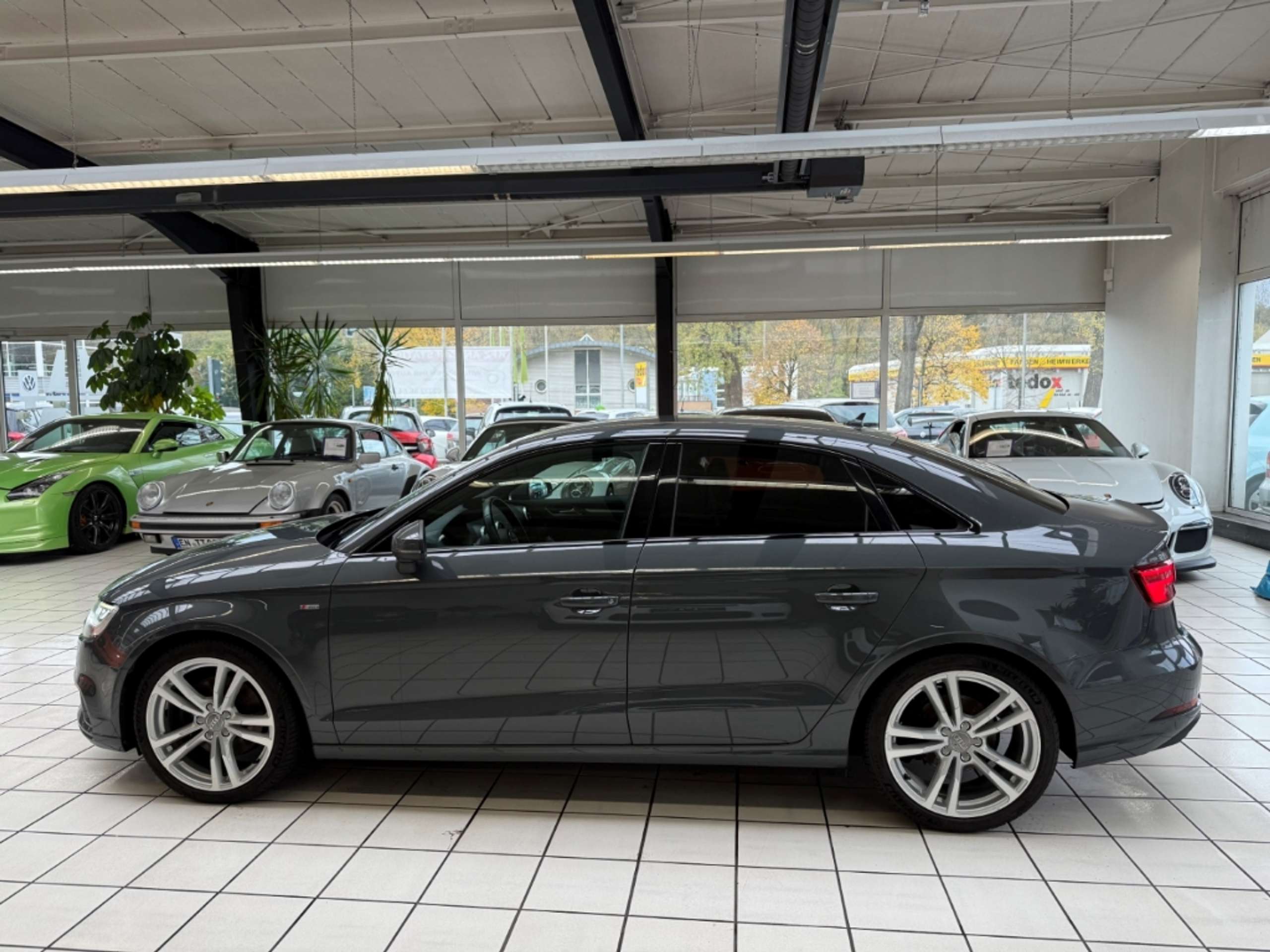 Audi - A3