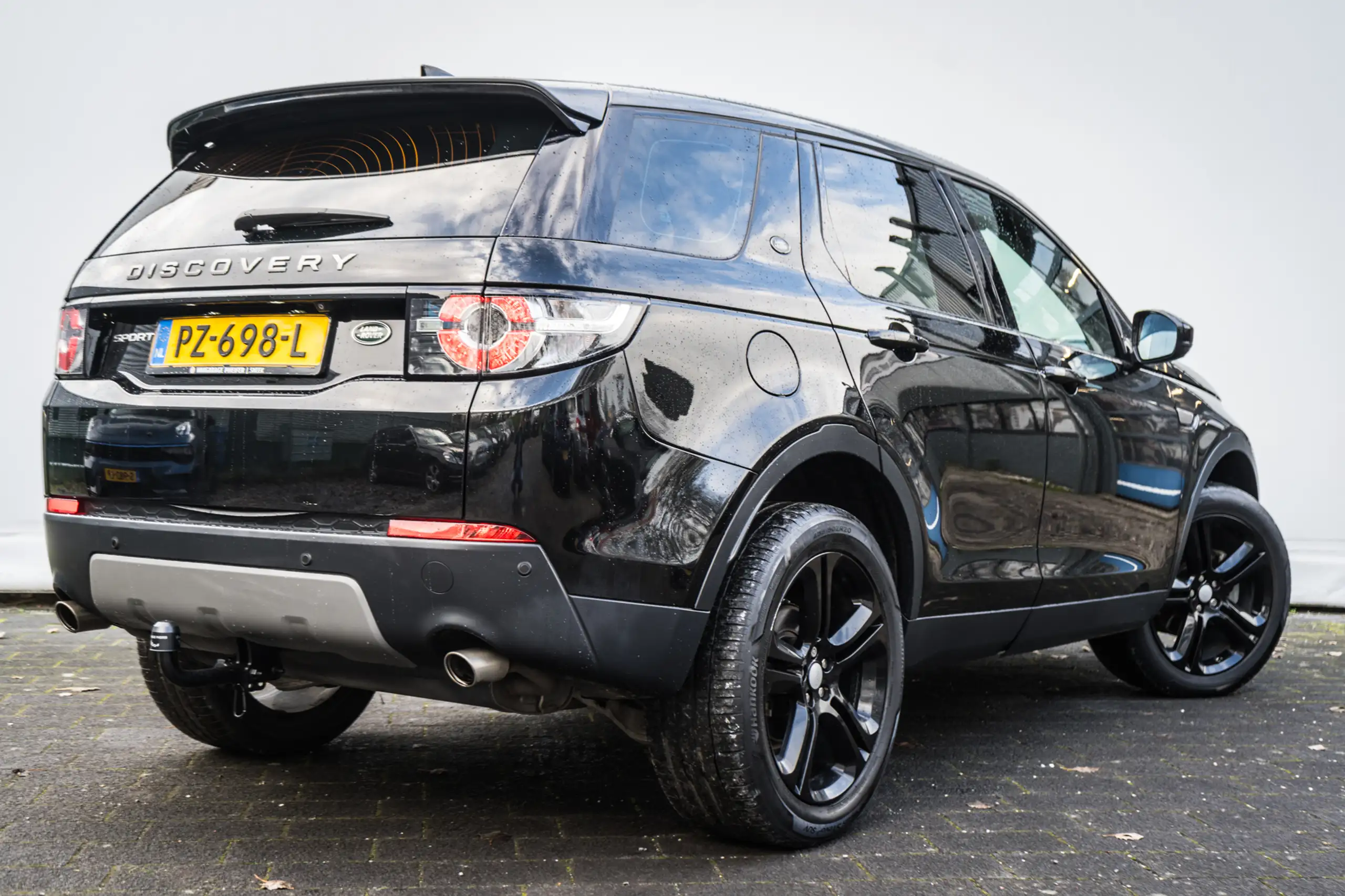 Land Rover - Discovery Sport