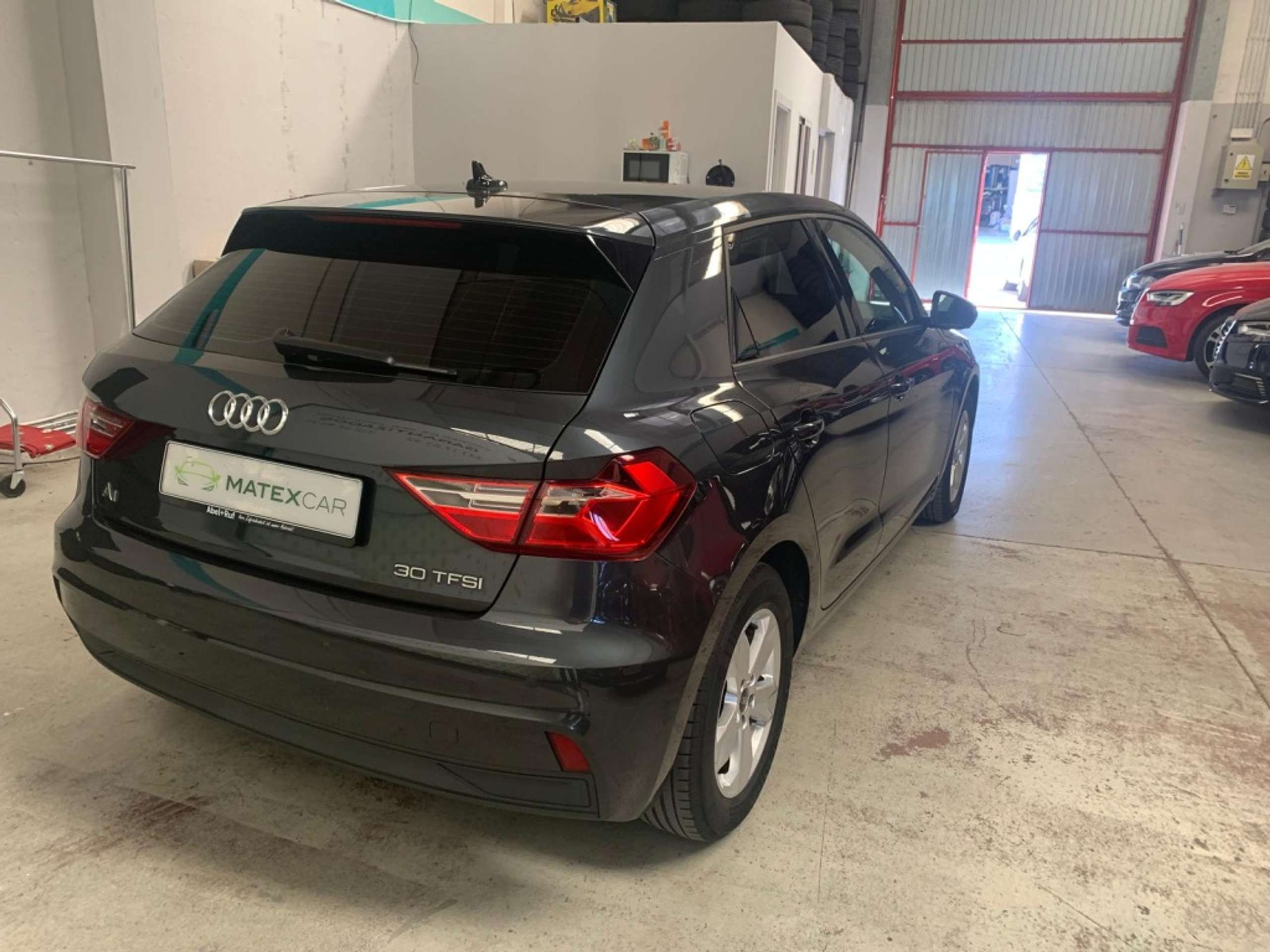 Audi - A1