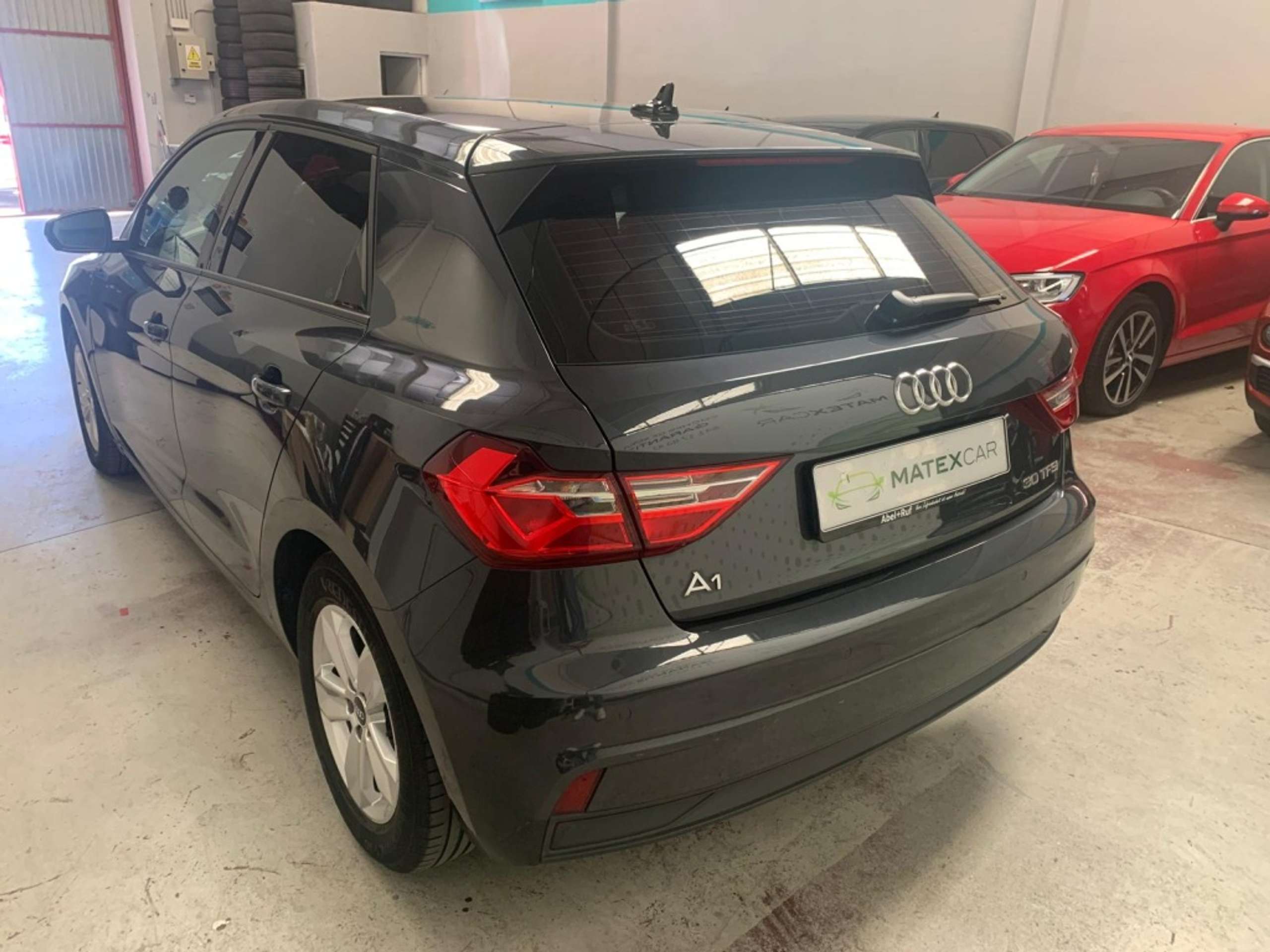 Audi - A1