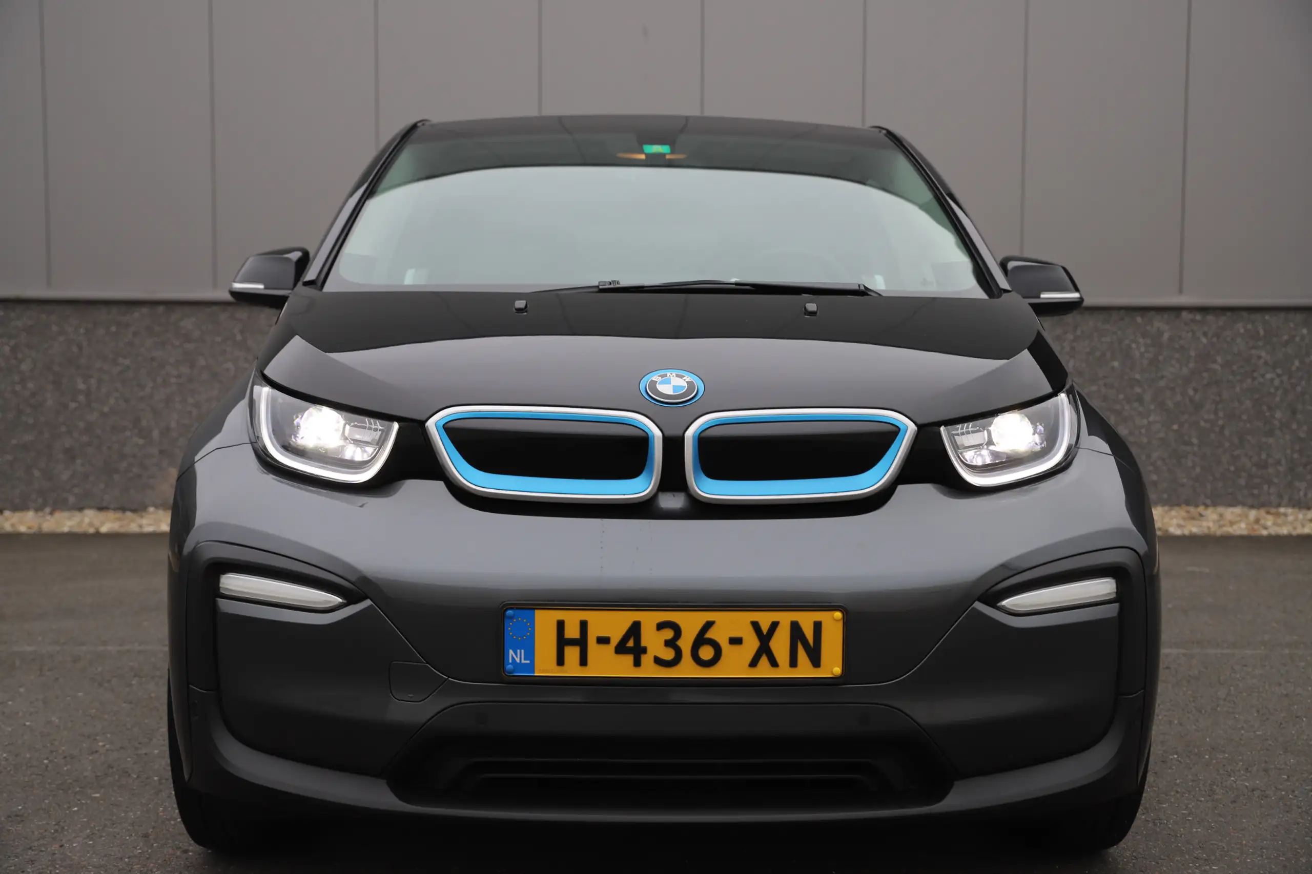 BMW - i3