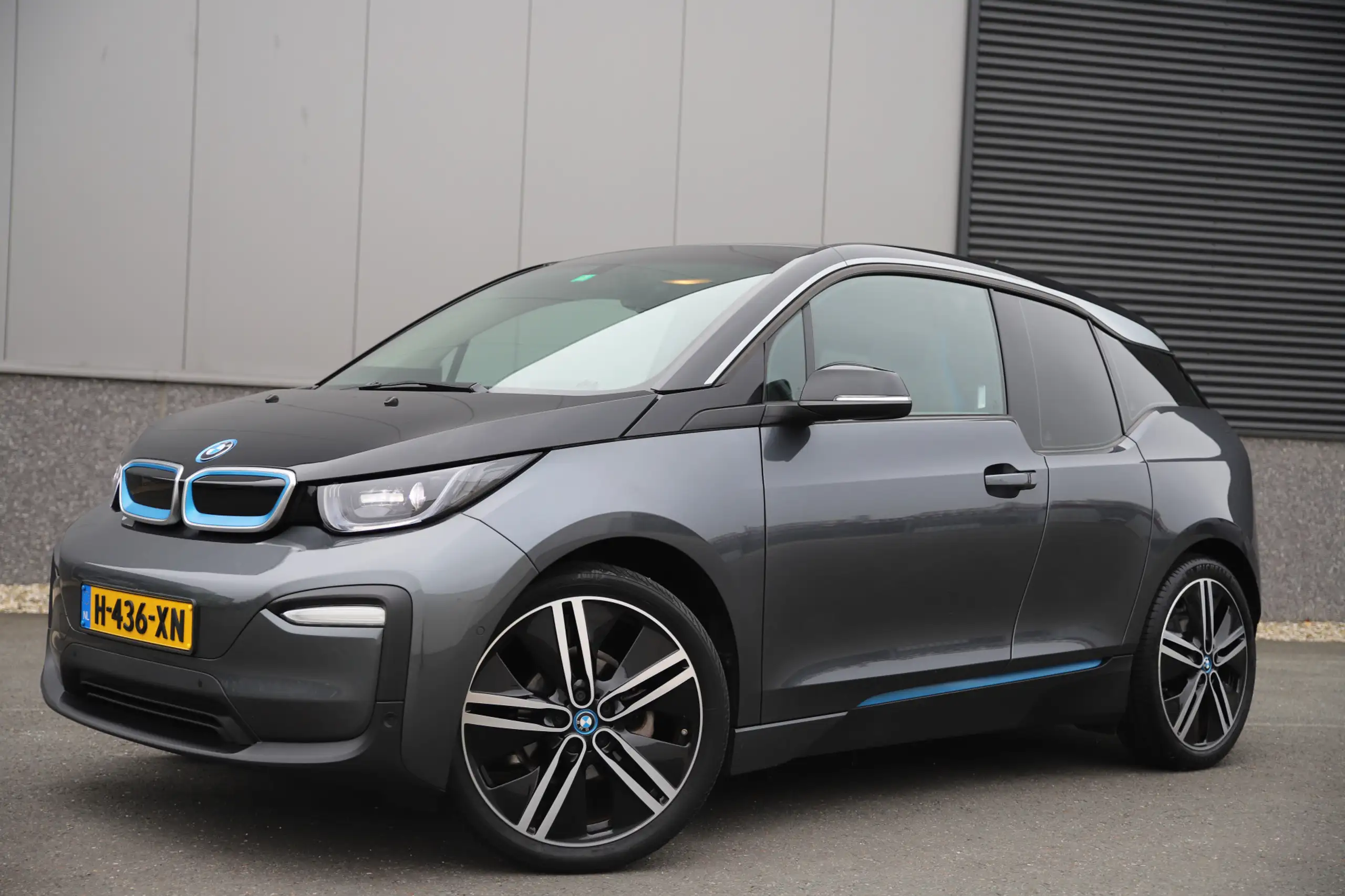 BMW - i3